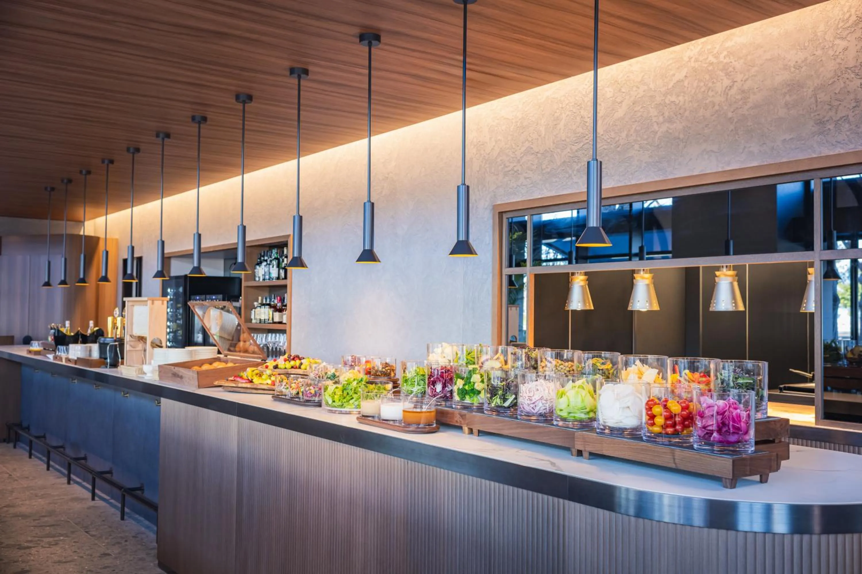 Restaurant/places to eat in The Gate Hotel Yokohama by Hulic