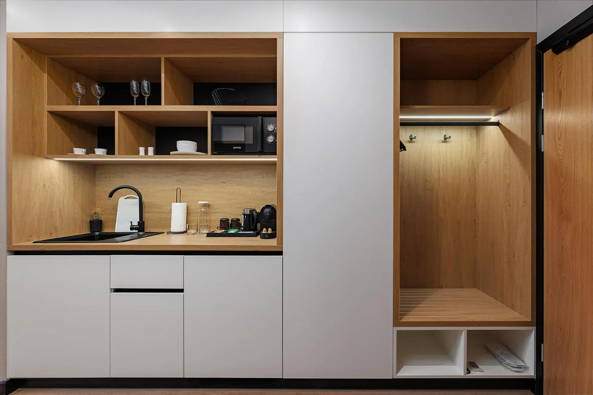 Kitchen or kitchenette in TULIP Residences Lviv