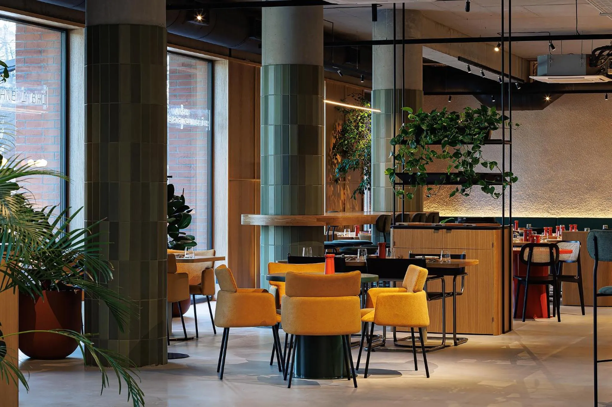 Restaurant/places to eat in TULIP Residences Lviv