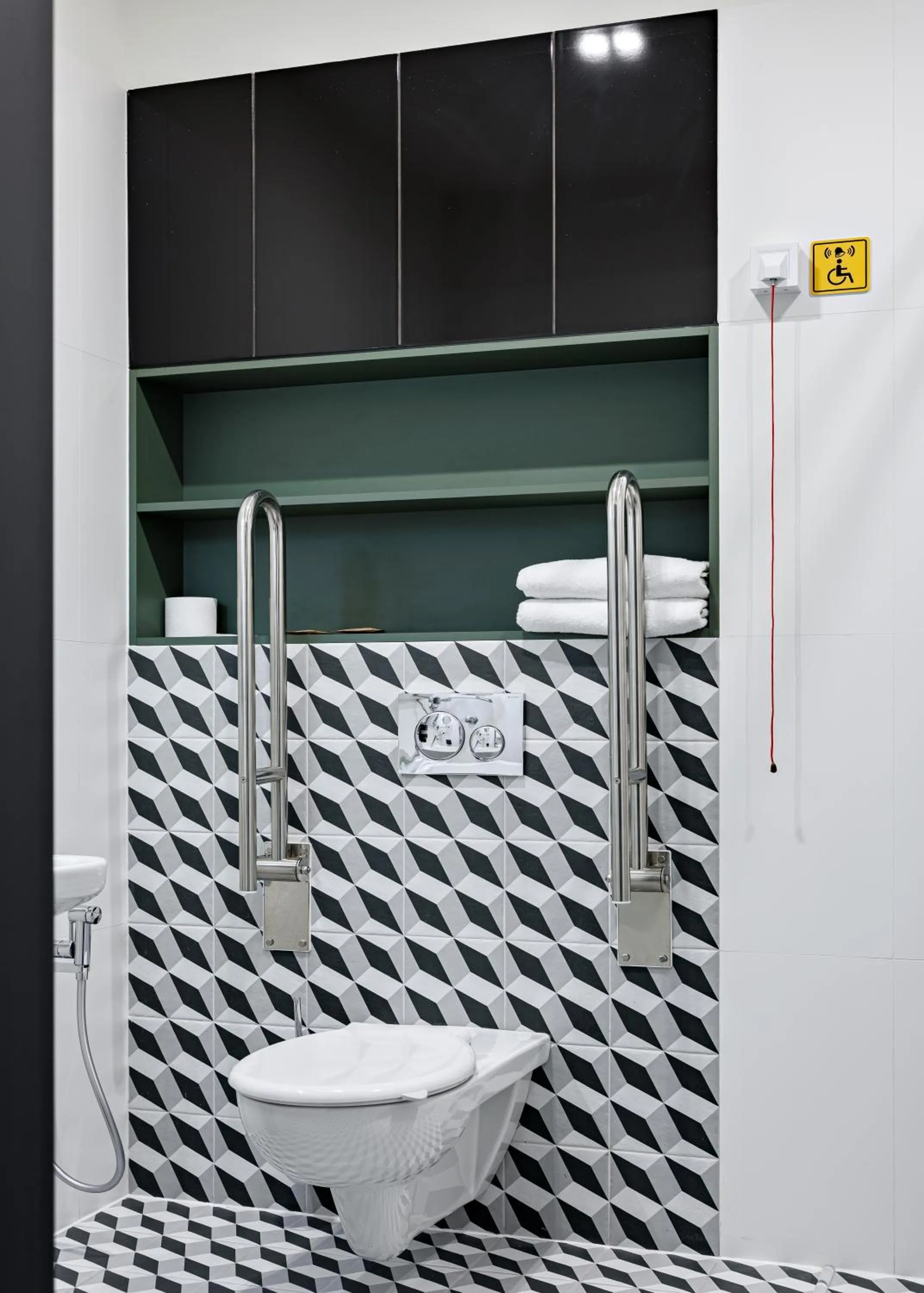 Toilet in TULIP Residences Lviv