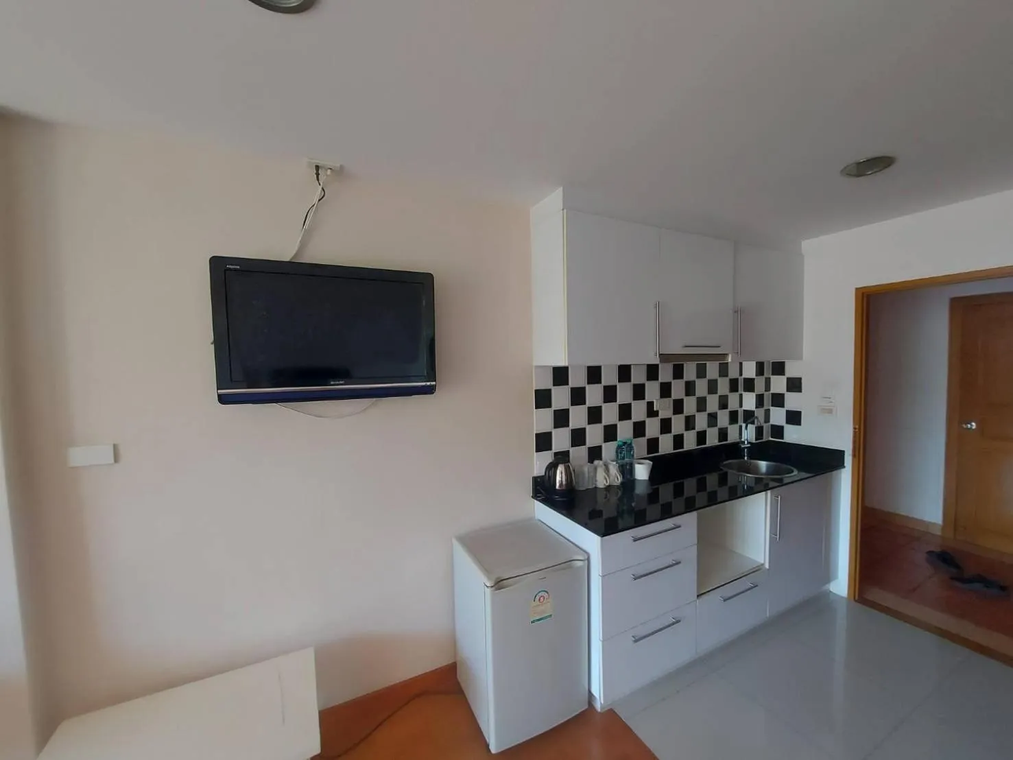 TV and multimedia in Grandsmile Wellness Resort