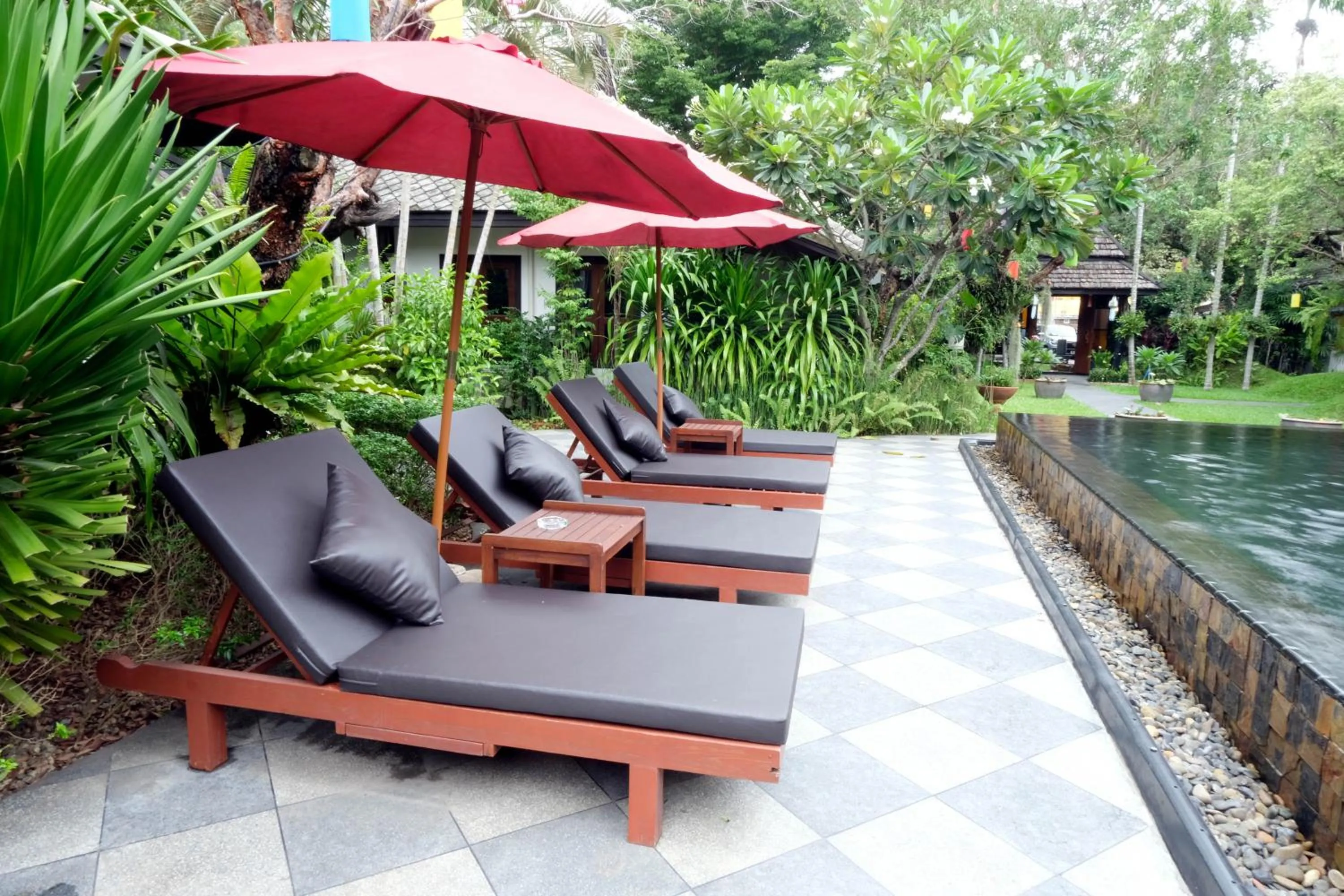 Garden view in Vimarn Kaew Village and Resort