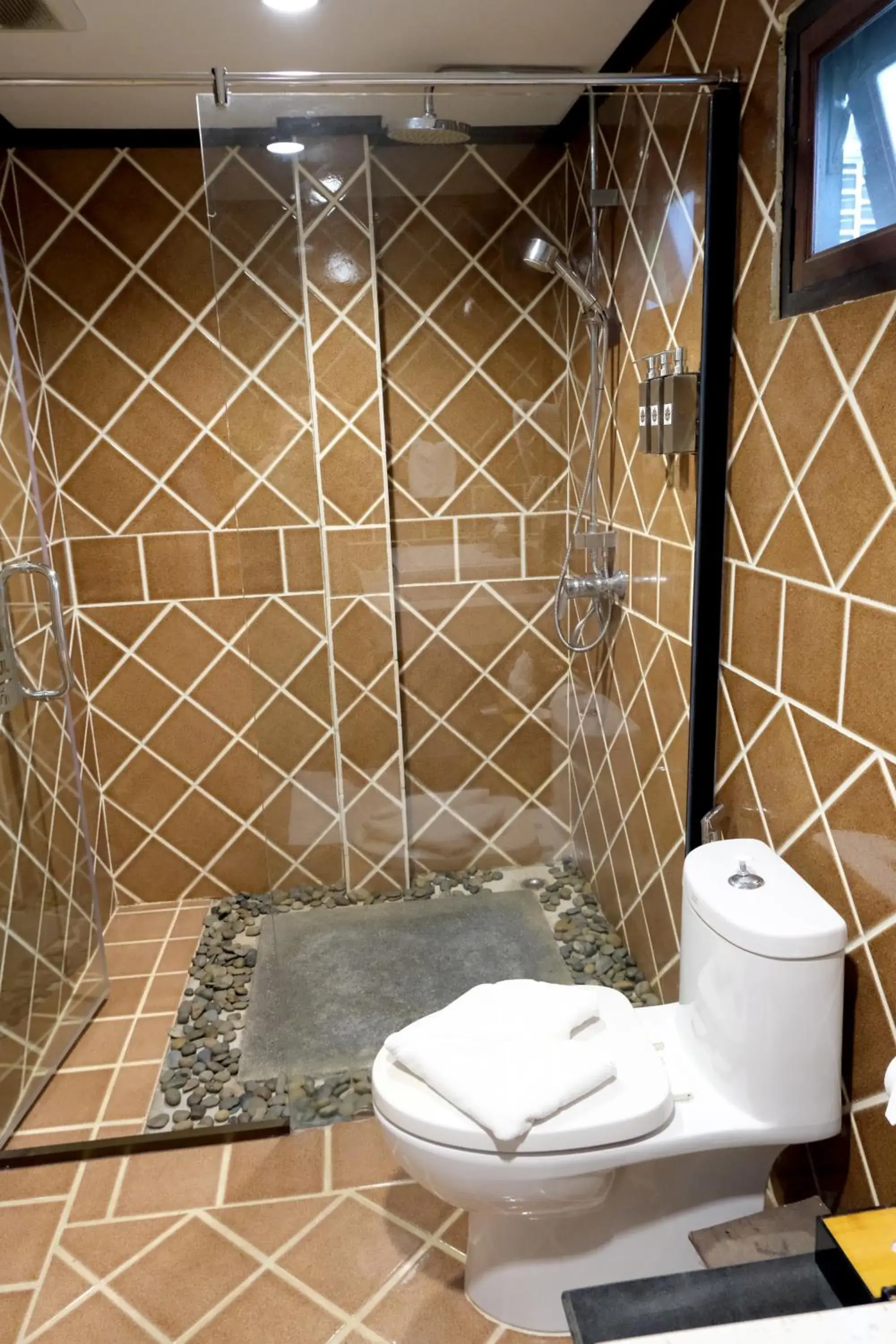 Bathroom in Vimarn Kaew Village and Resort Bathroom in Vimarn Kaew Village and Resort