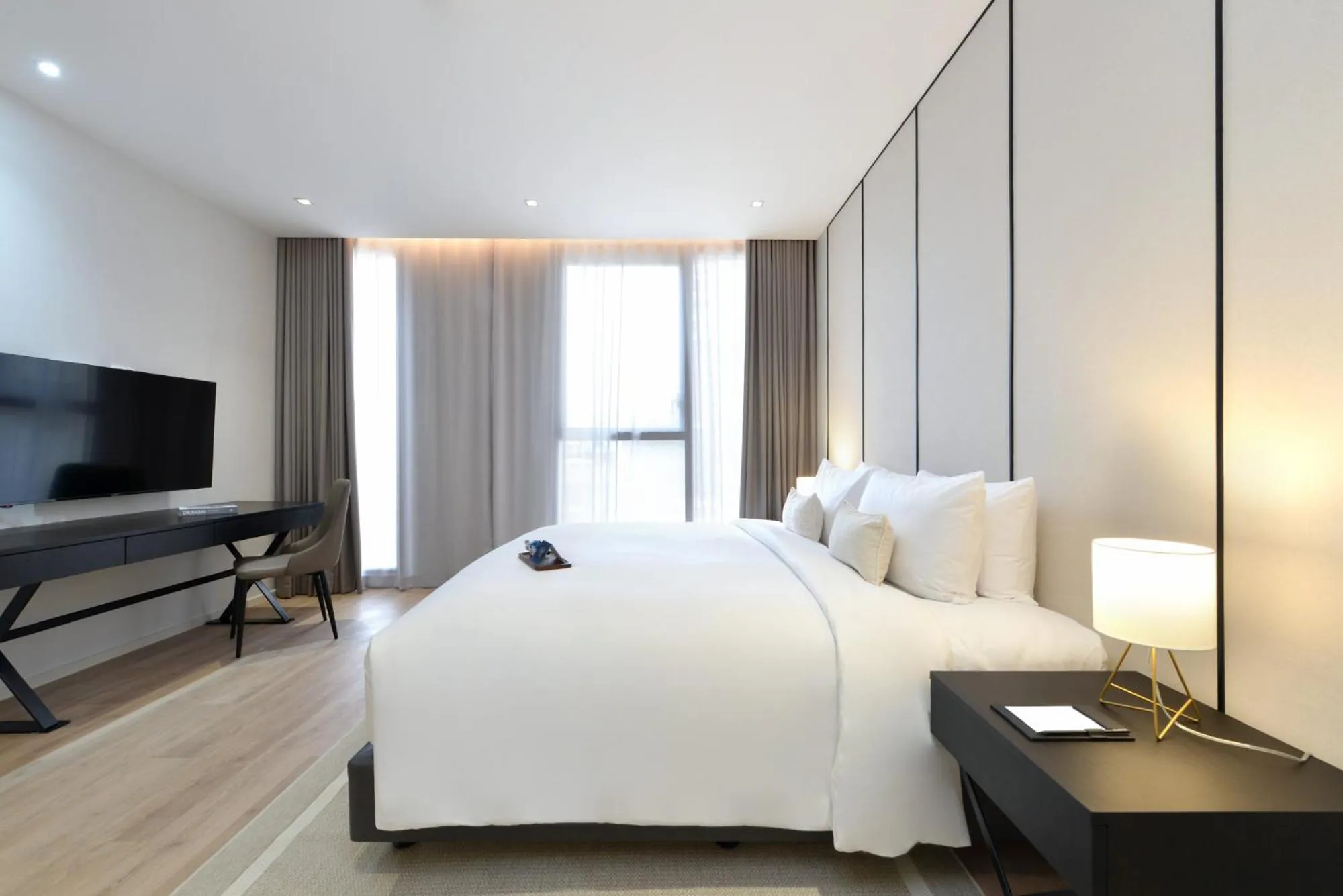 Bedroom, Bed in GM Estate Hotel and Executive Apartments, Bangkok Sukhumvit 20
