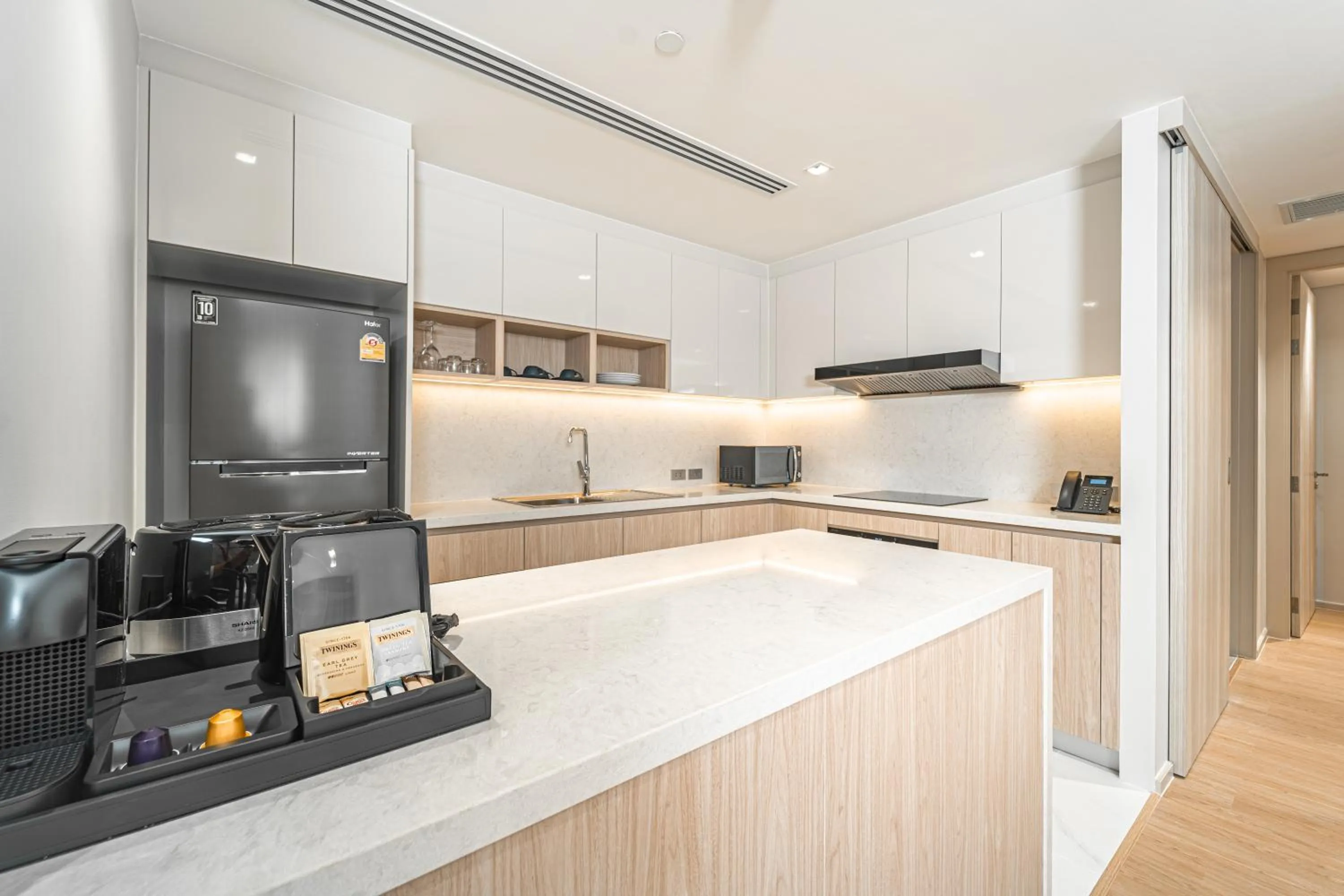 Coffee/tea facilities in GM Estate Hotel and Executive Apartments, Bangkok Sukhumvit 20