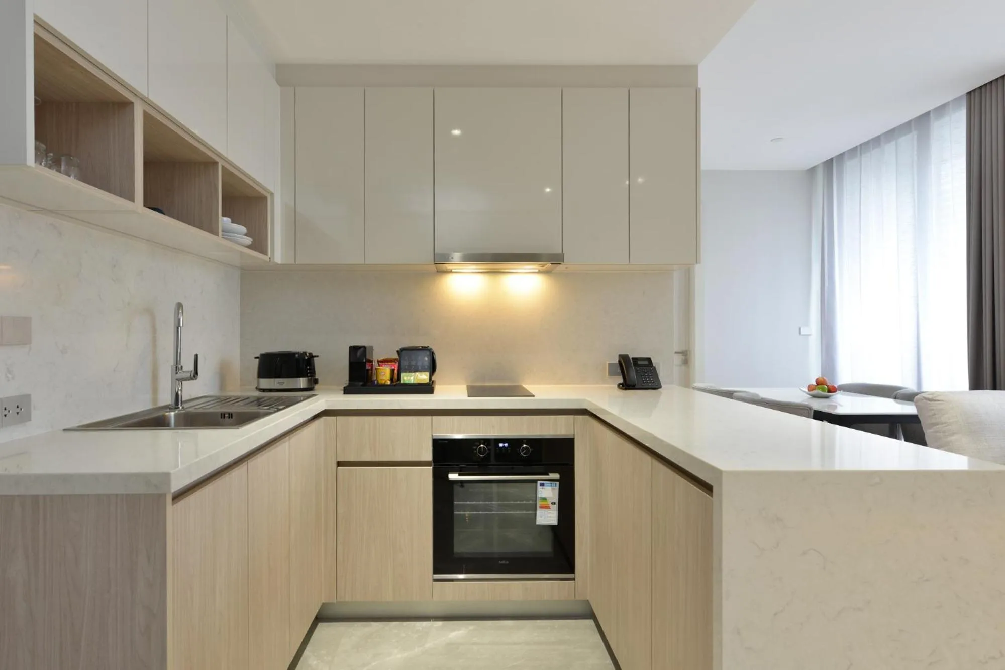 Kitchen or kitchenette in GM Estate Hotel and Executive Apartments, Bangkok Sukhumvit 20