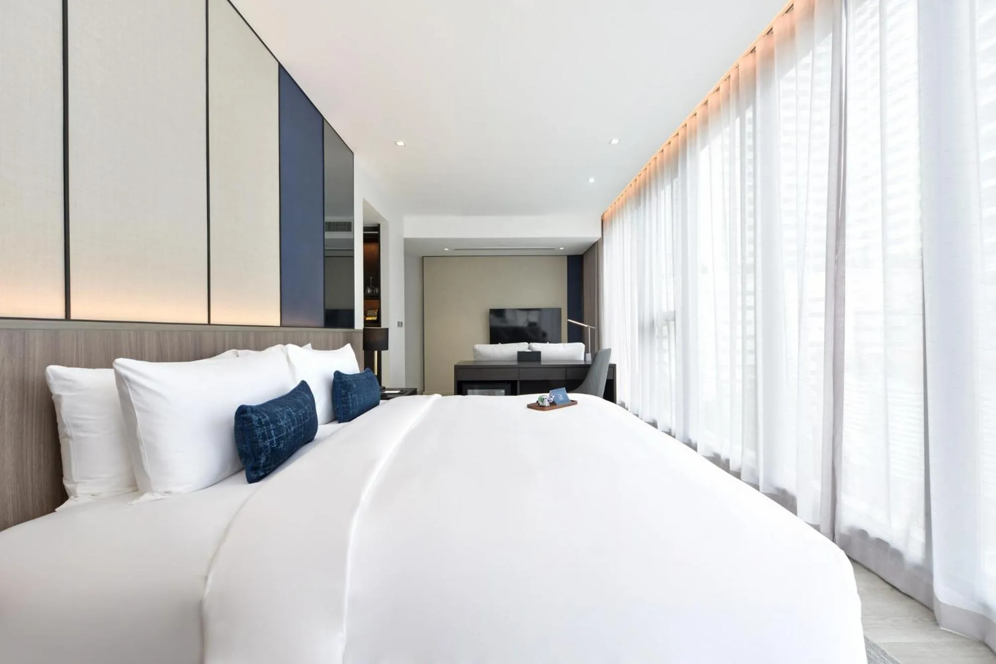 Bed in GM Estate Hotel and Executive Apartments, Bangkok Sukhumvit 20