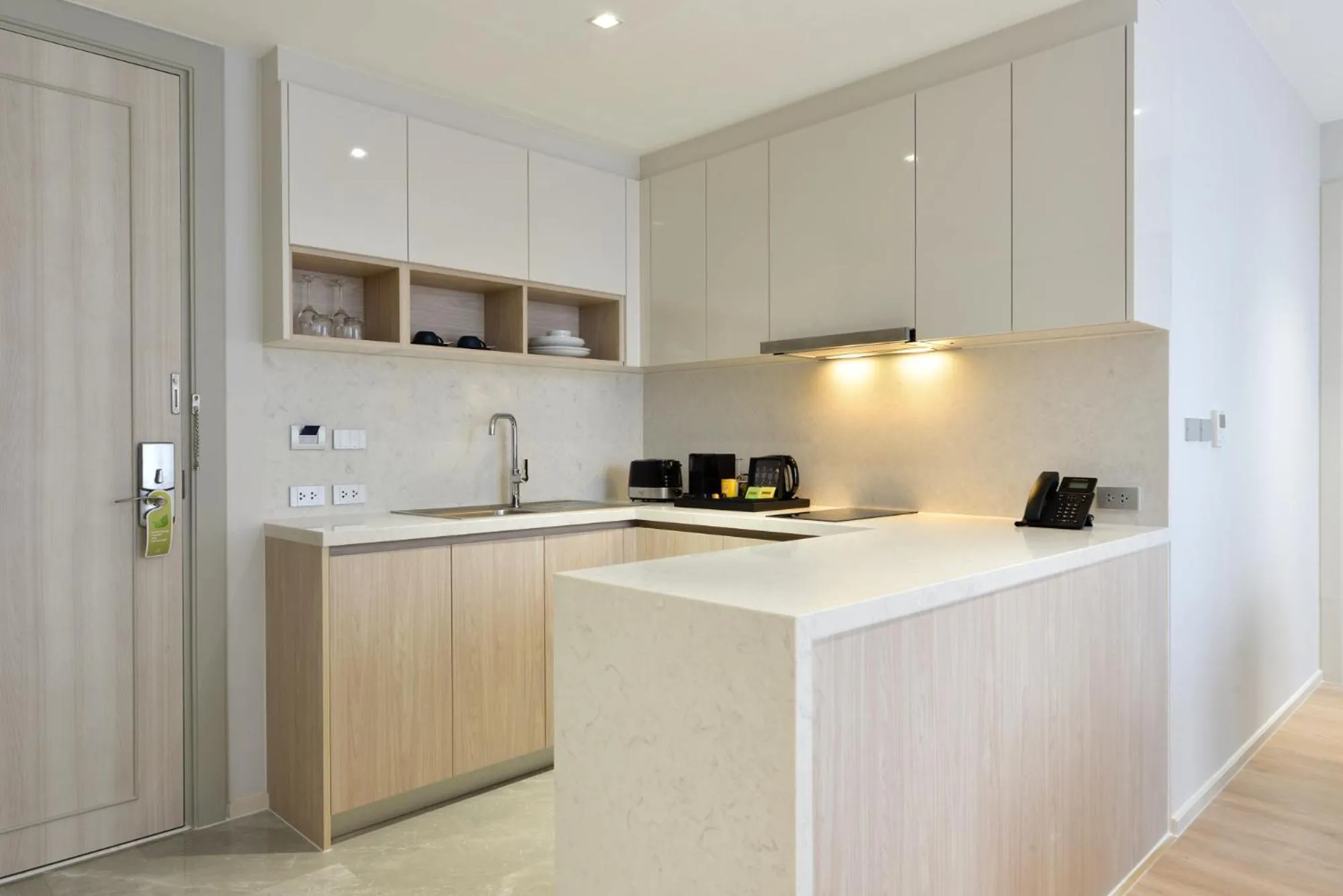 Kitchen or kitchenette in GM Estate Hotel and Executive Apartments, Bangkok Sukhumvit 20