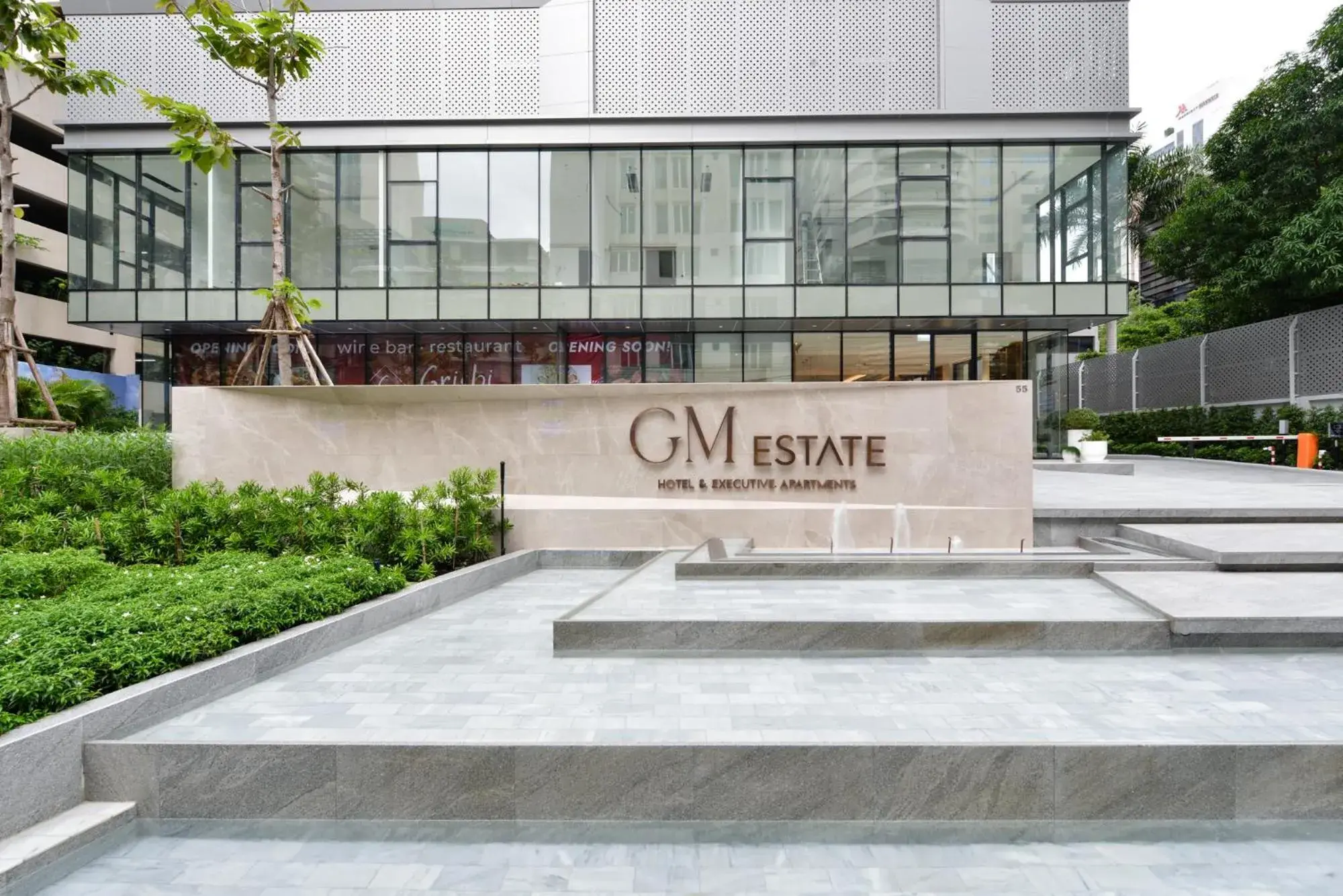 Facade/entrance in GM Estate Hotel and Executive Apartments Sukhumvit 20 Facade/entrance in GM Estate Hotel and Executive Apartments Sukhumvit 20