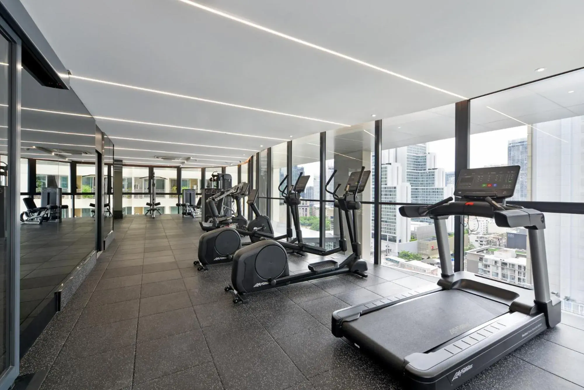 Fitness centre/facilities in GM Estate Hotel and Executive Apartments, Bangkok Sukhumvit 20 Fitness centre/facilities in GM Estate Hotel and Executive Apartments, Bangkok Sukhumvit 20