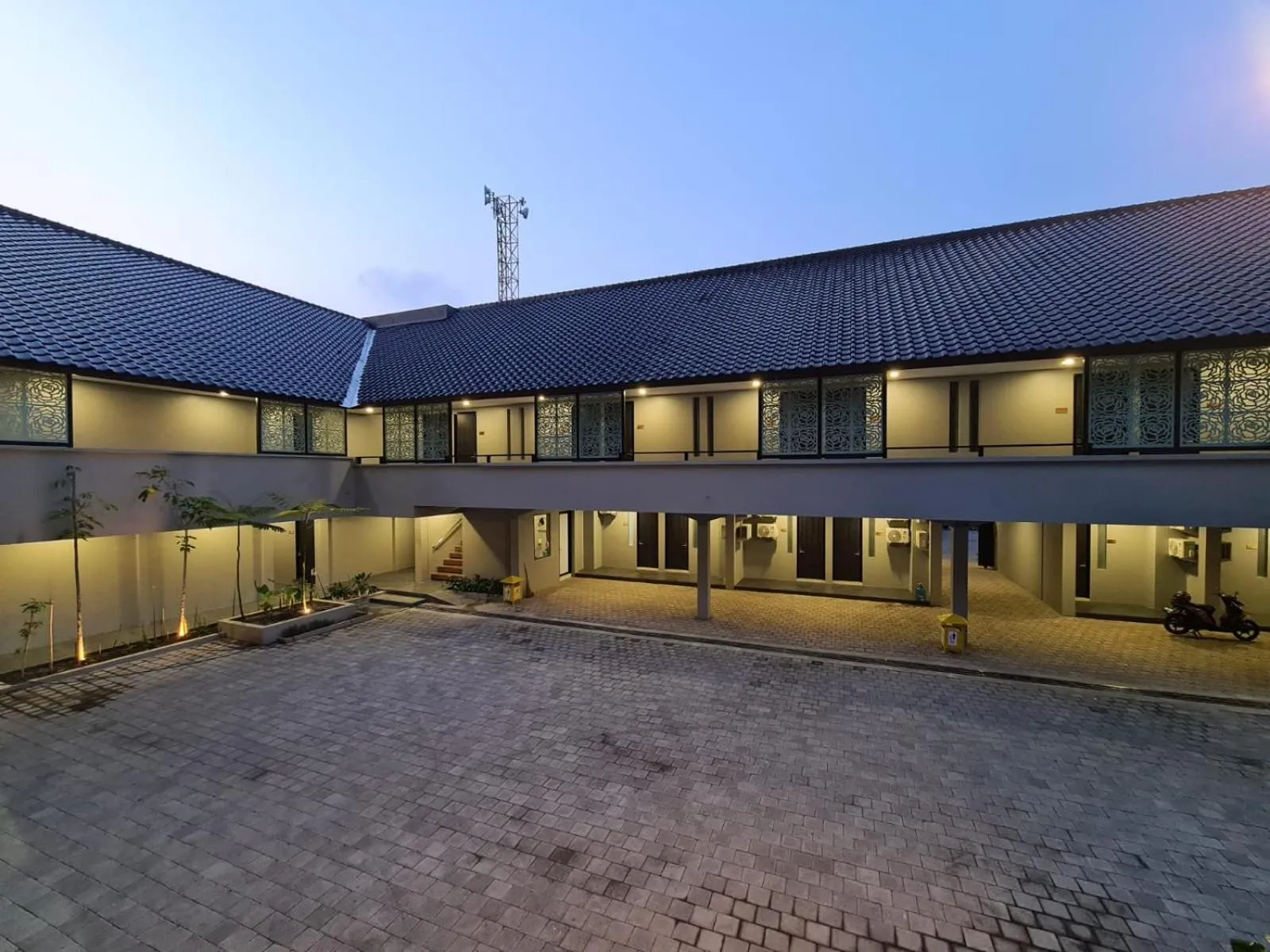 Parking in Hotel Anda