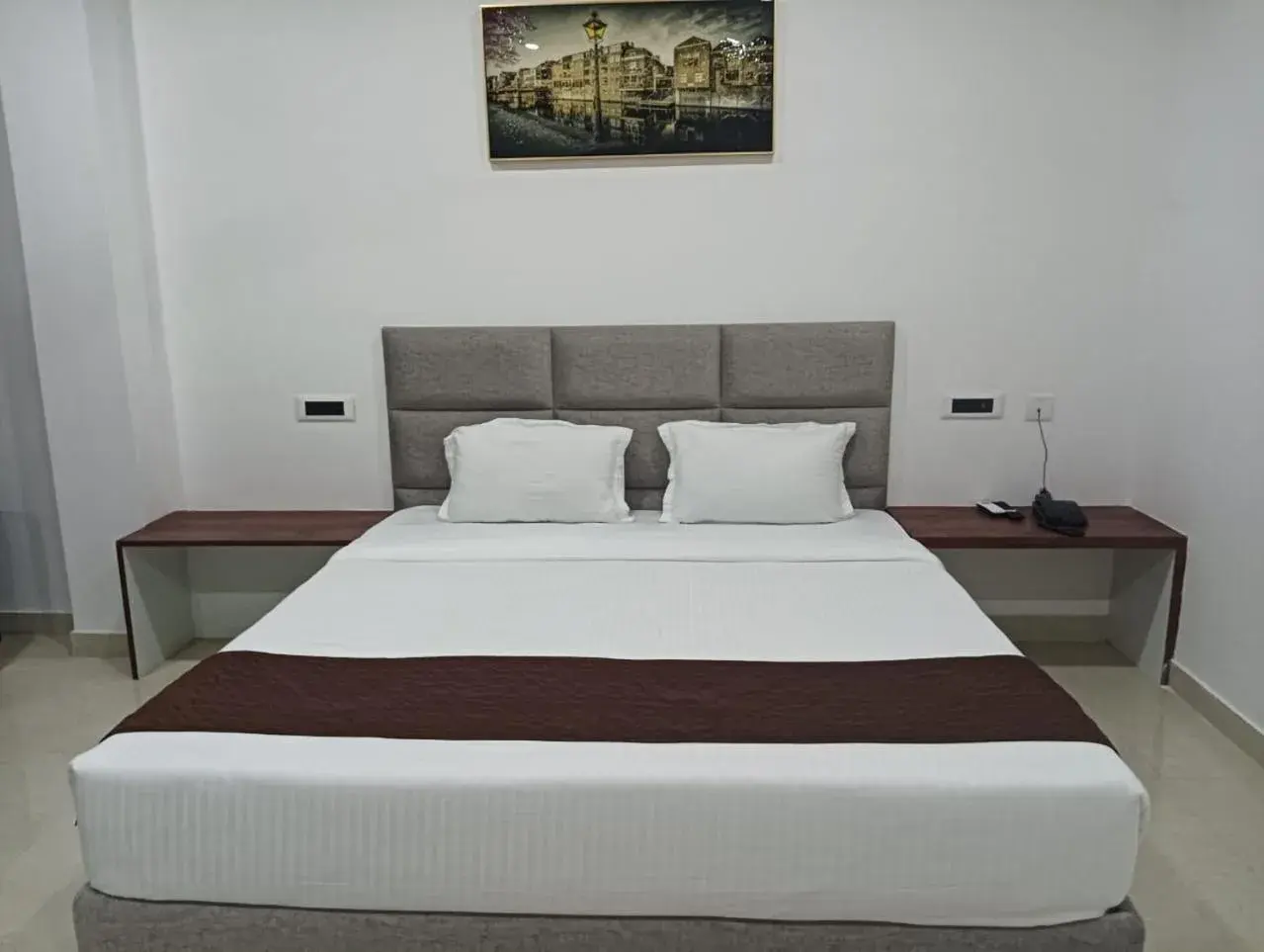 Bed in Hotel RKD Inn Bed in Hotel RKD Inn