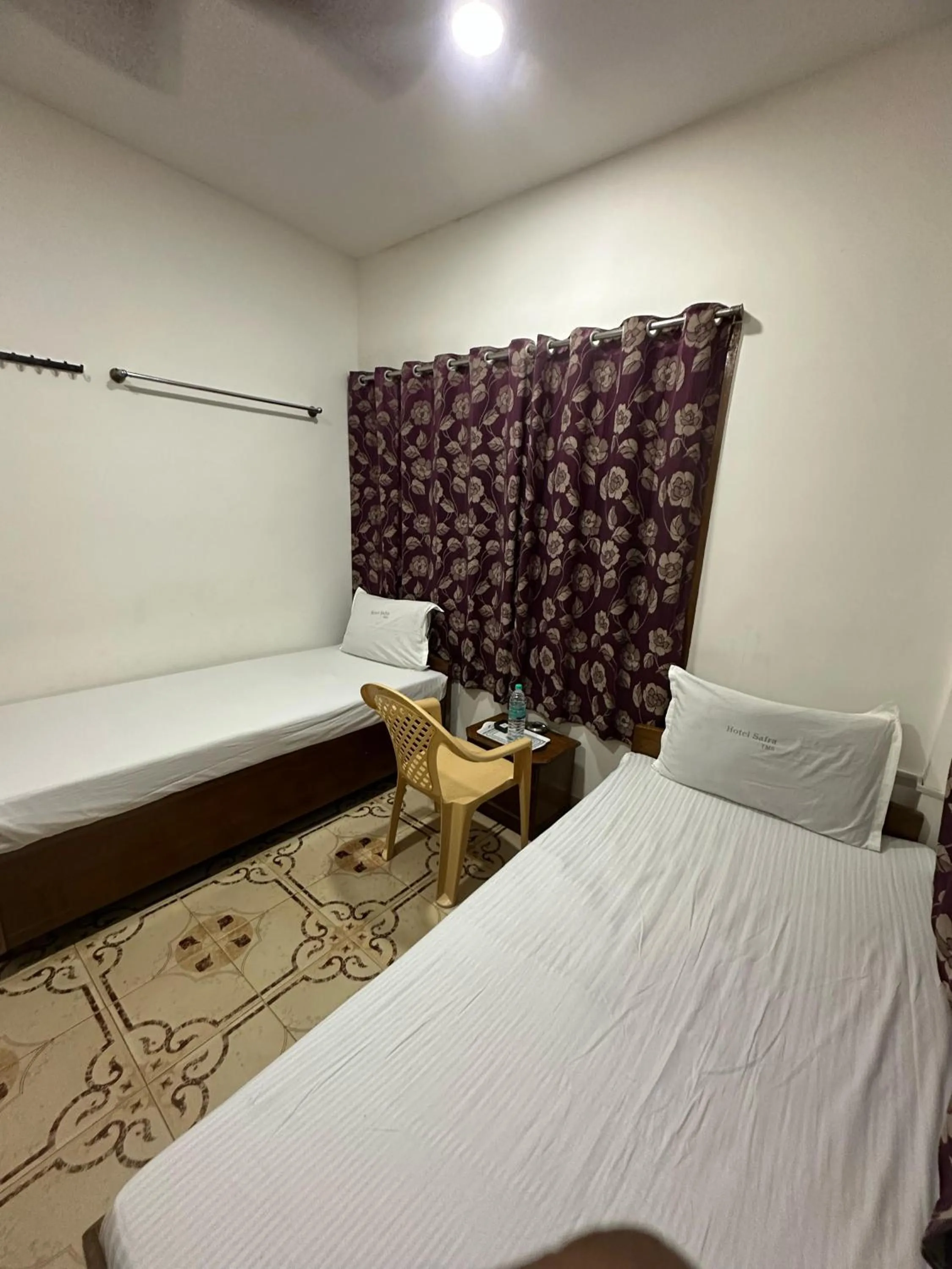 Bedroom, Bed in Hotel Safra