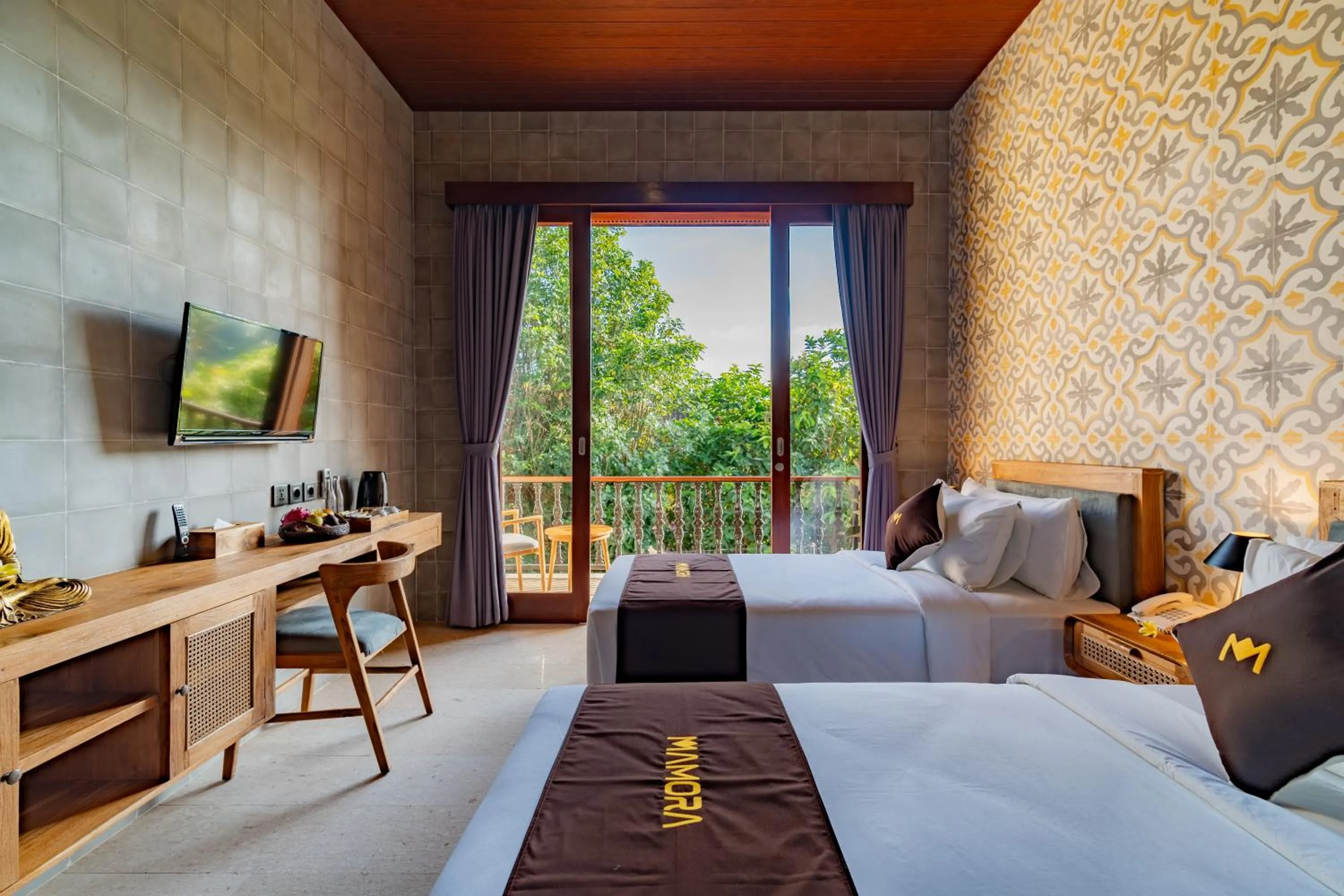 Bed in Mamora Ubud Villas