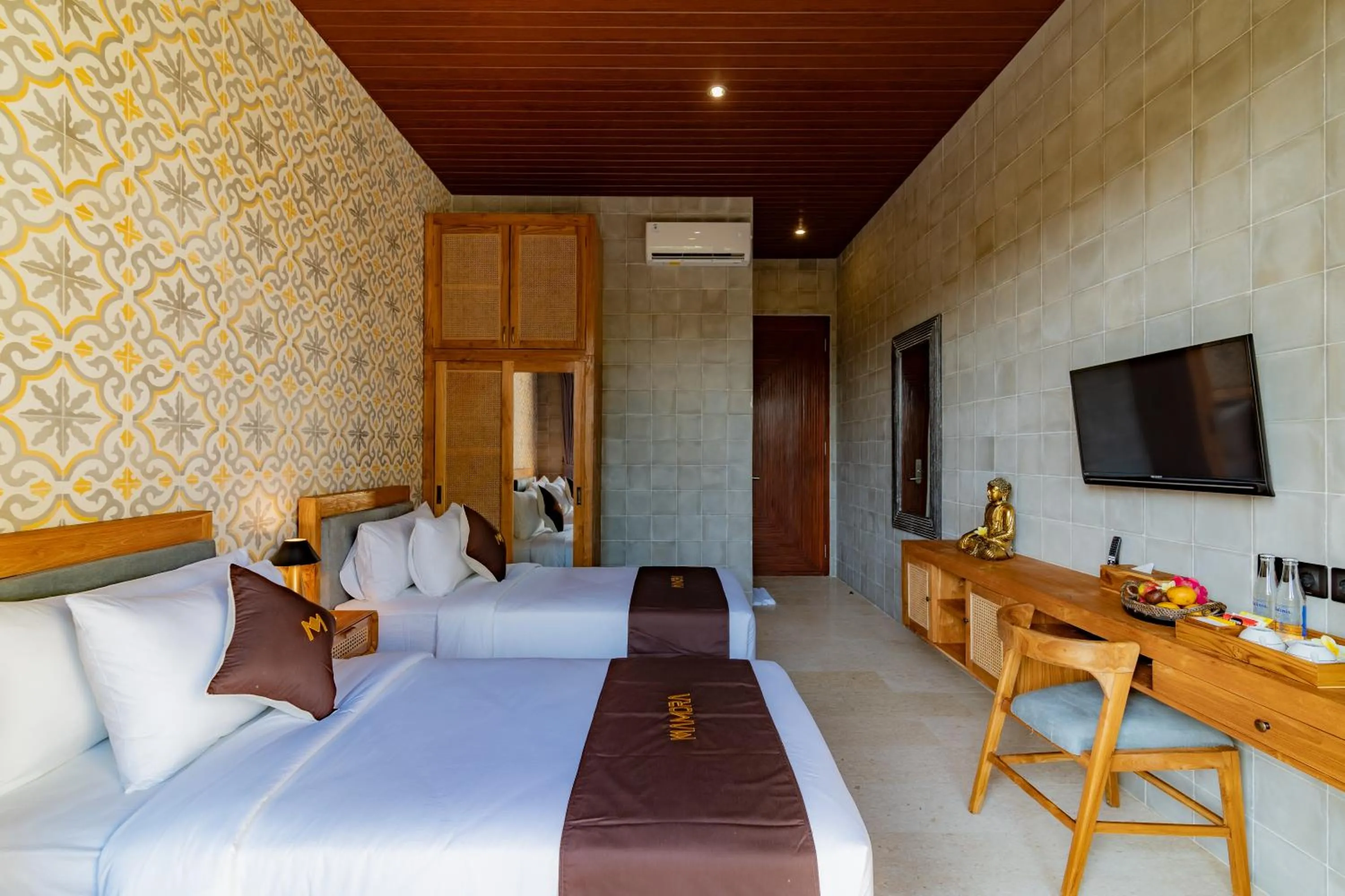 Bed in Mamora Ubud Villas