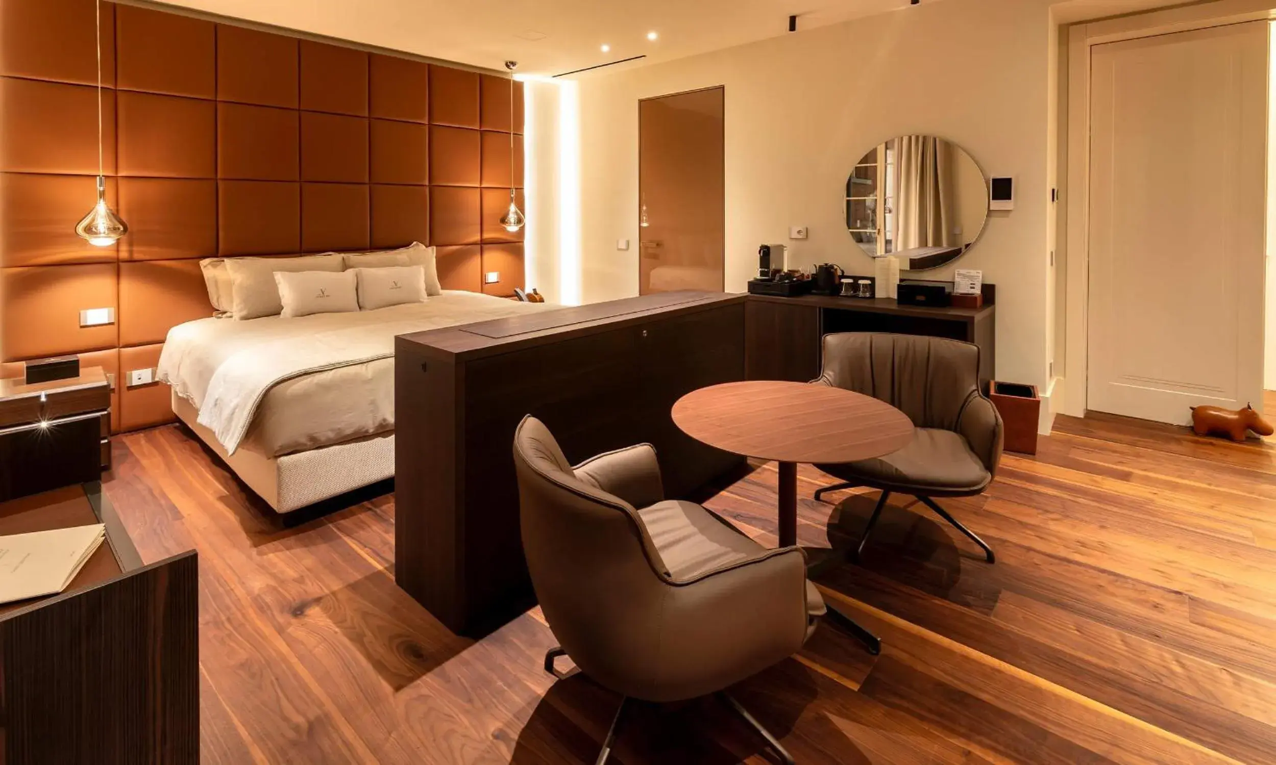 Bed in AF Duomo - Milano Luxury Suites Bed in AF Duomo - Milano Luxury Suites