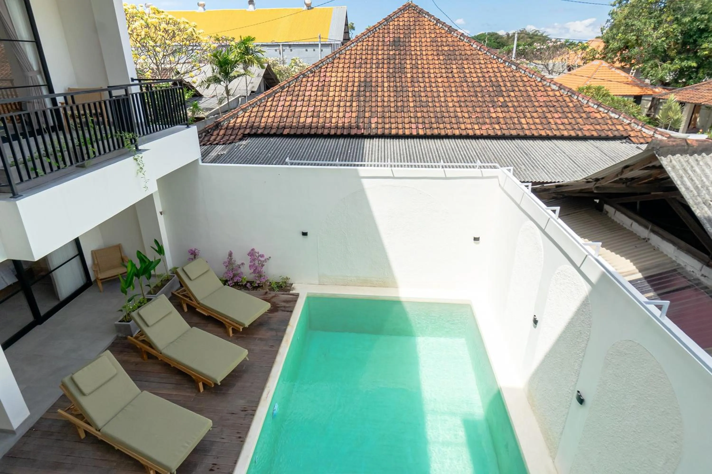 Swimming pool in Kelaya Guesthouse