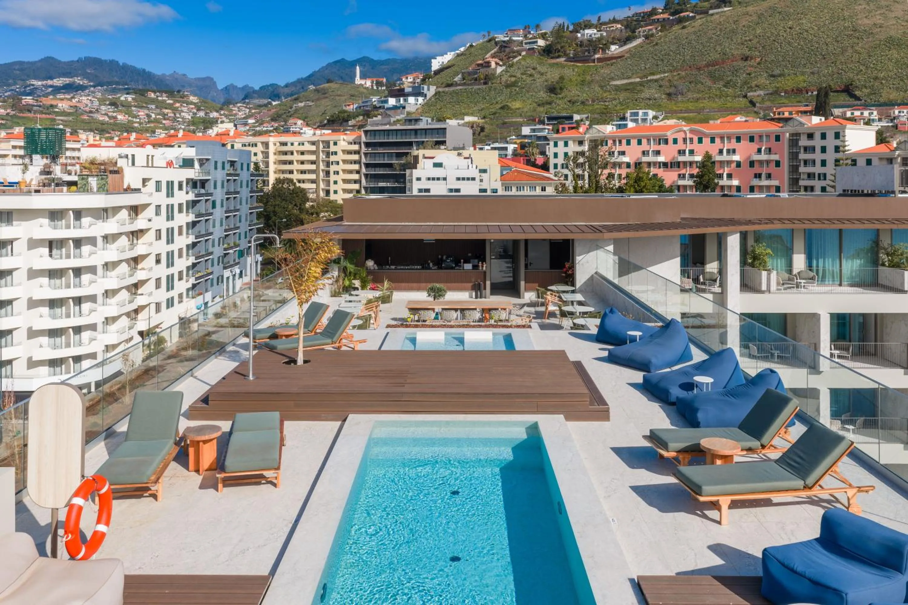 Balcony/Terrace in The Editory Ocean Way Funchal