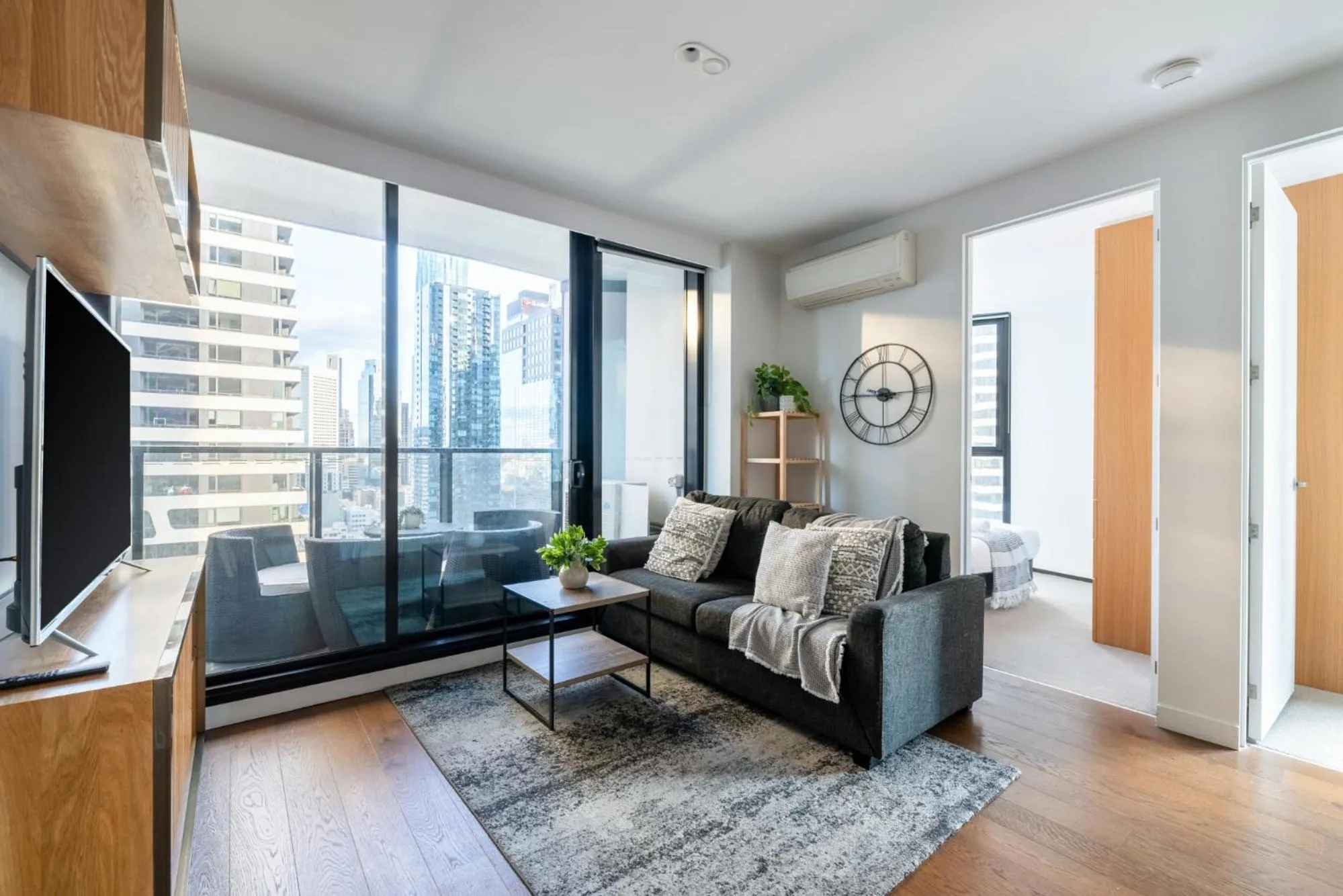Mega Style Apartments Light House