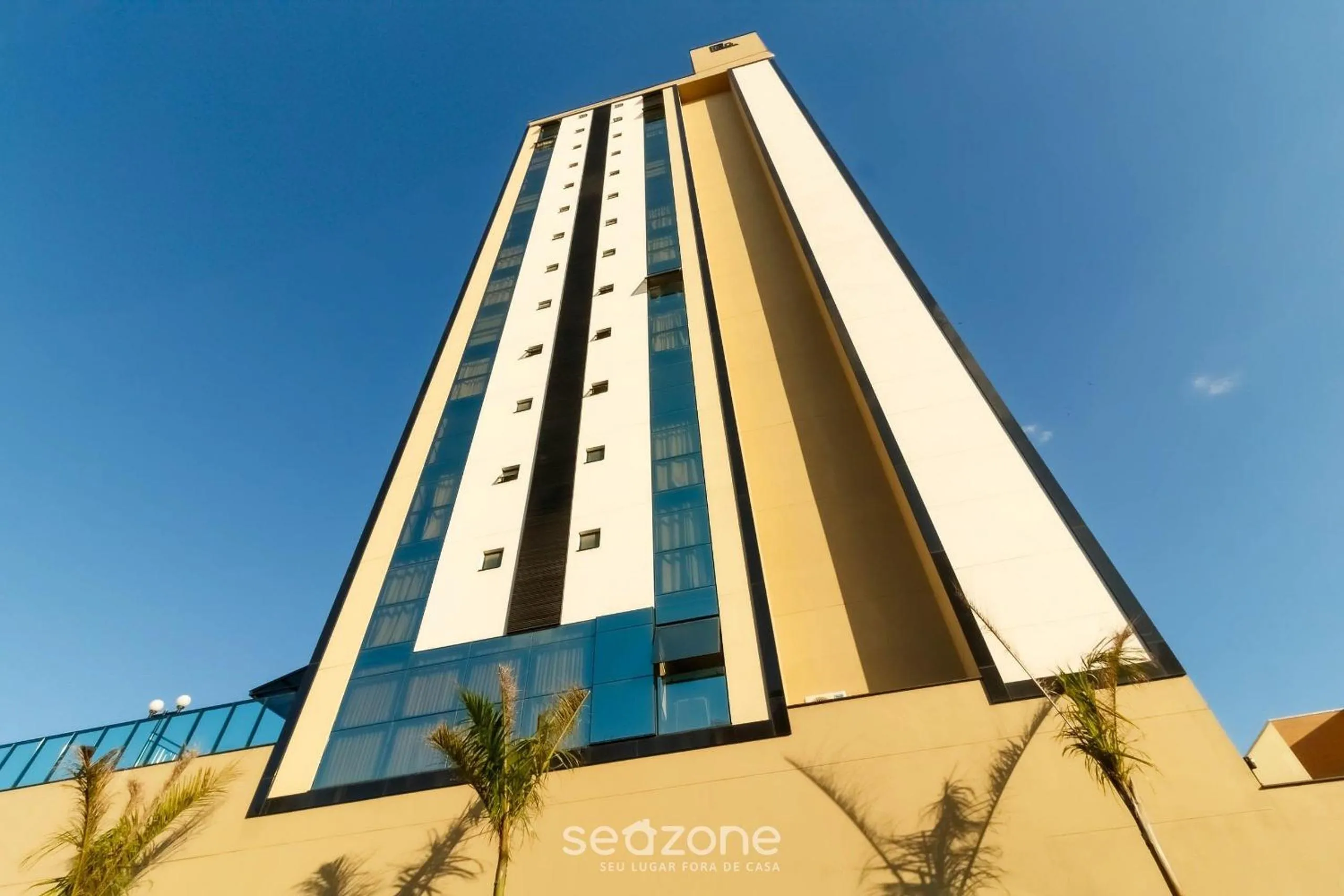 Apartamentos no Edifício Turquesa - Balneário Piçarras - RTS