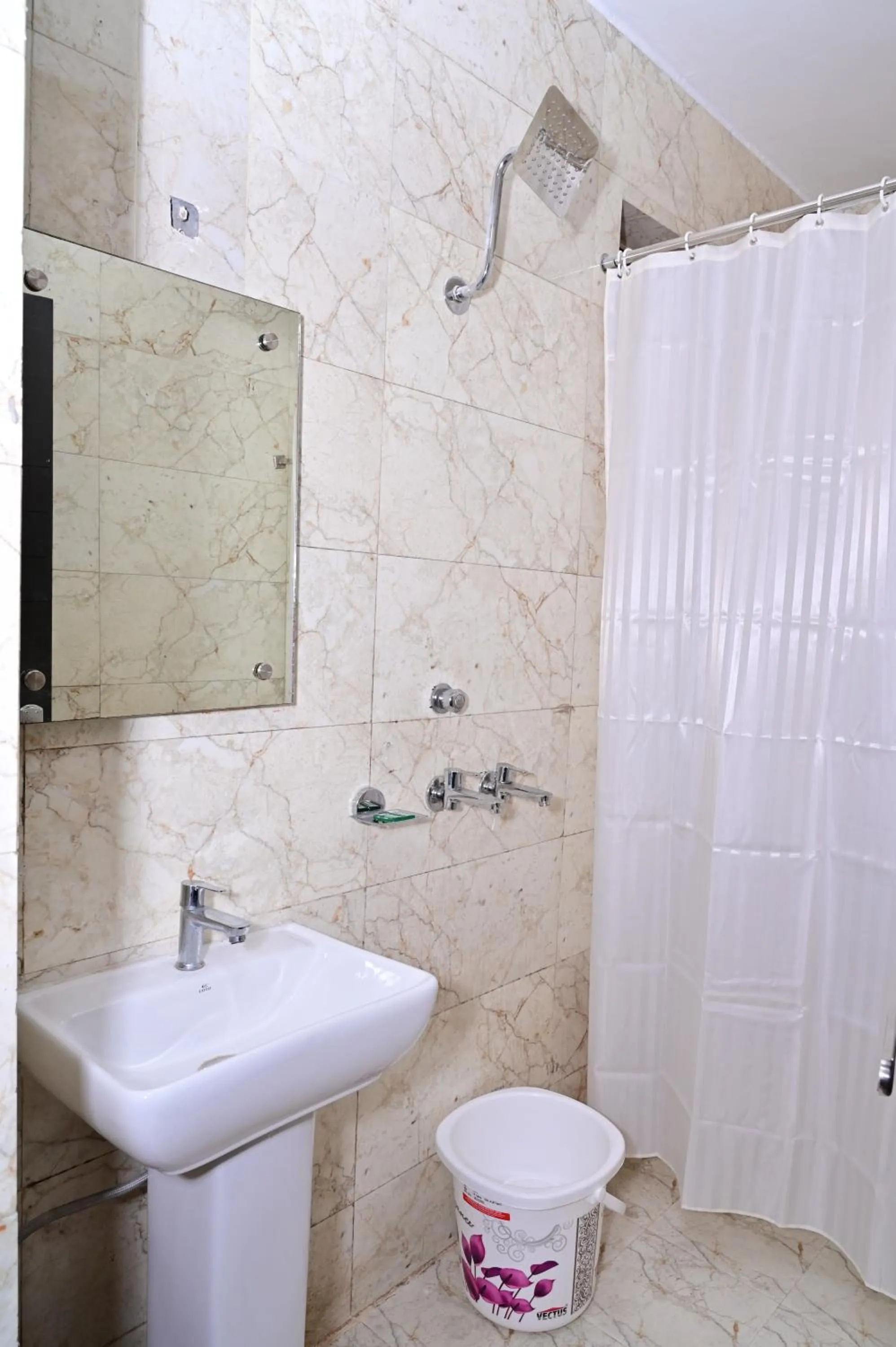 Bathroom in Date Palm Hotel