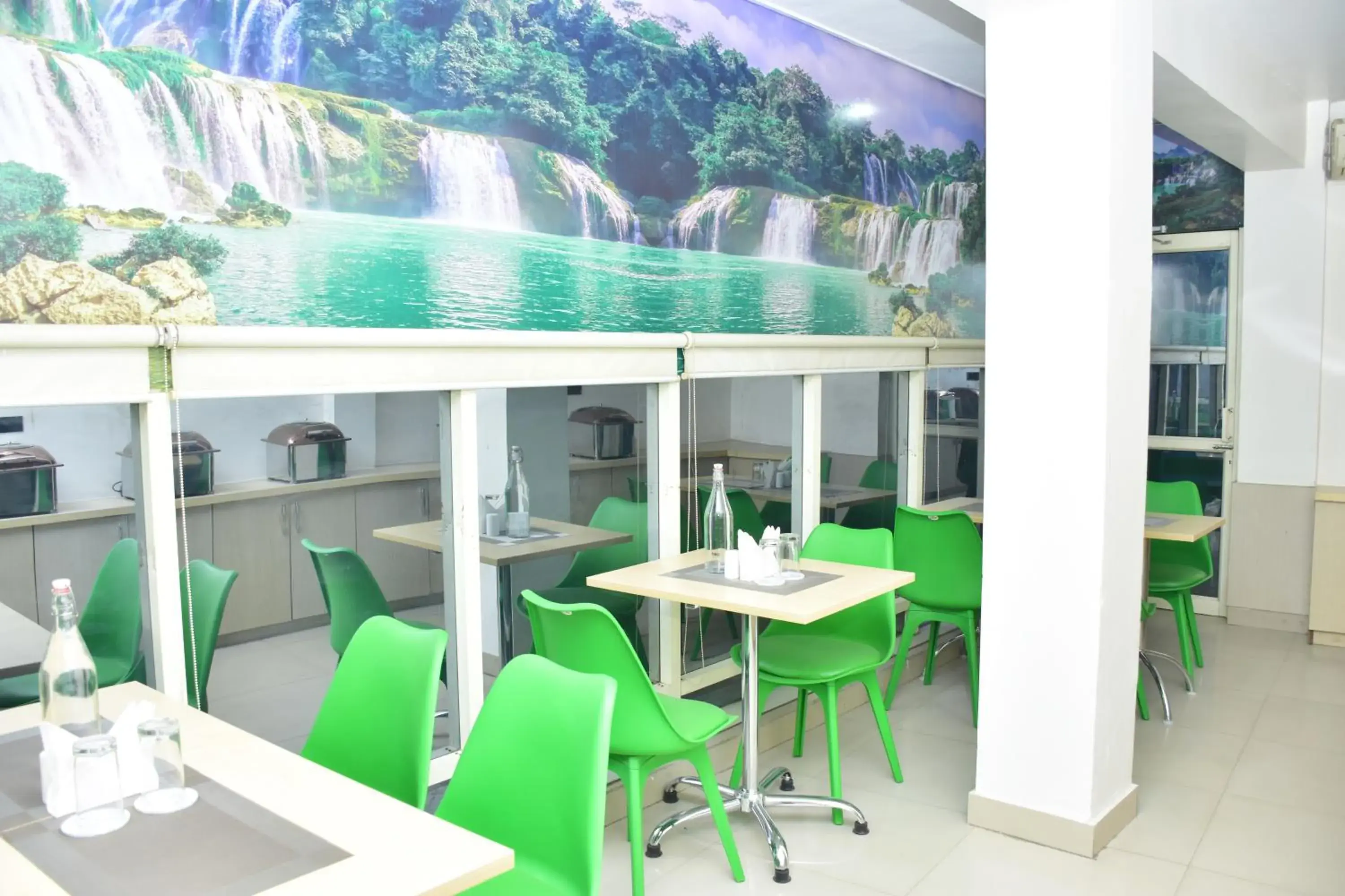 Restaurant/places to eat in Date Palm Hotel Restaurant/places to eat in Date Palm Hotel