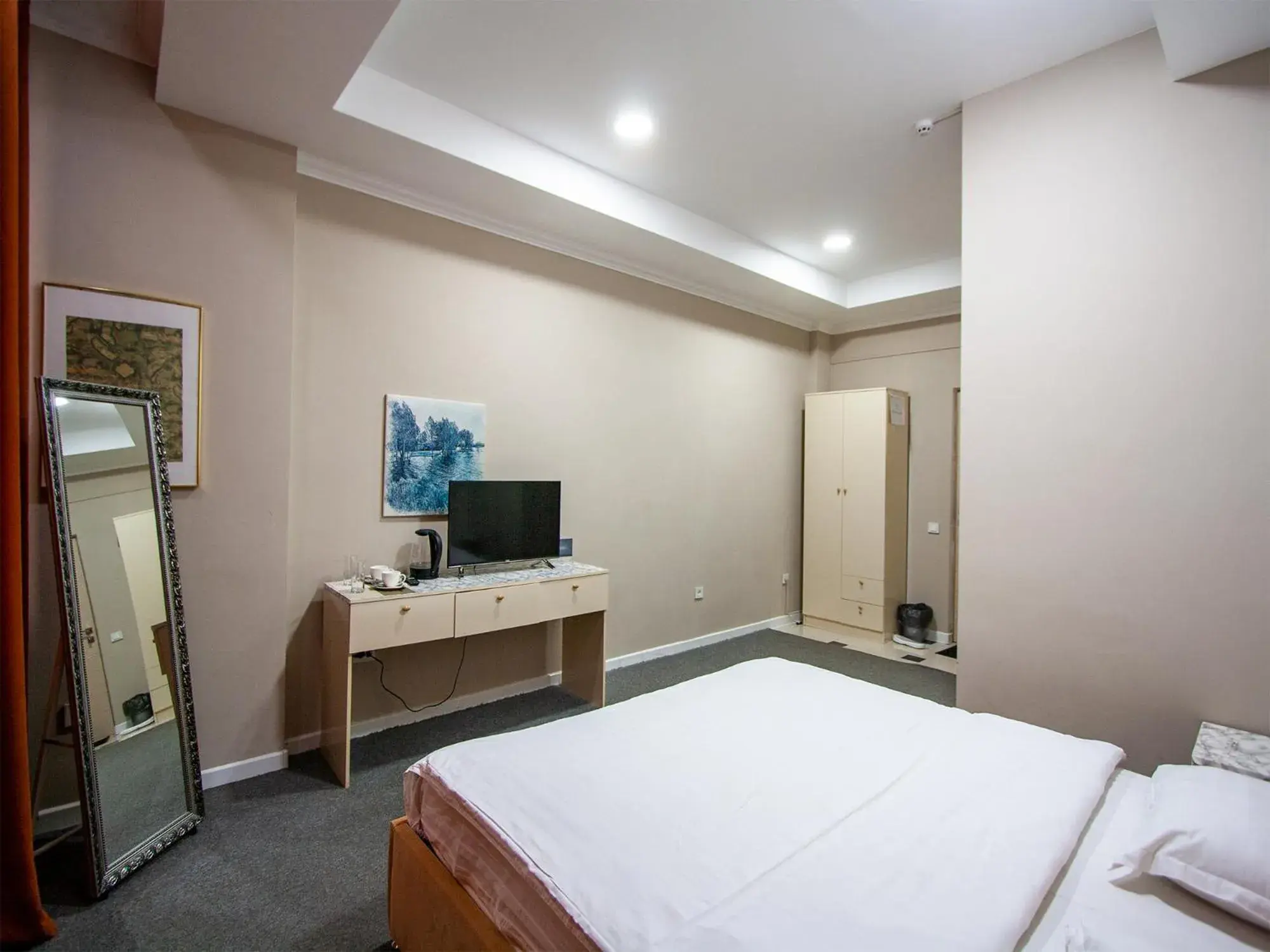 Bed in Hotel Montana Bed in Hotel Montana