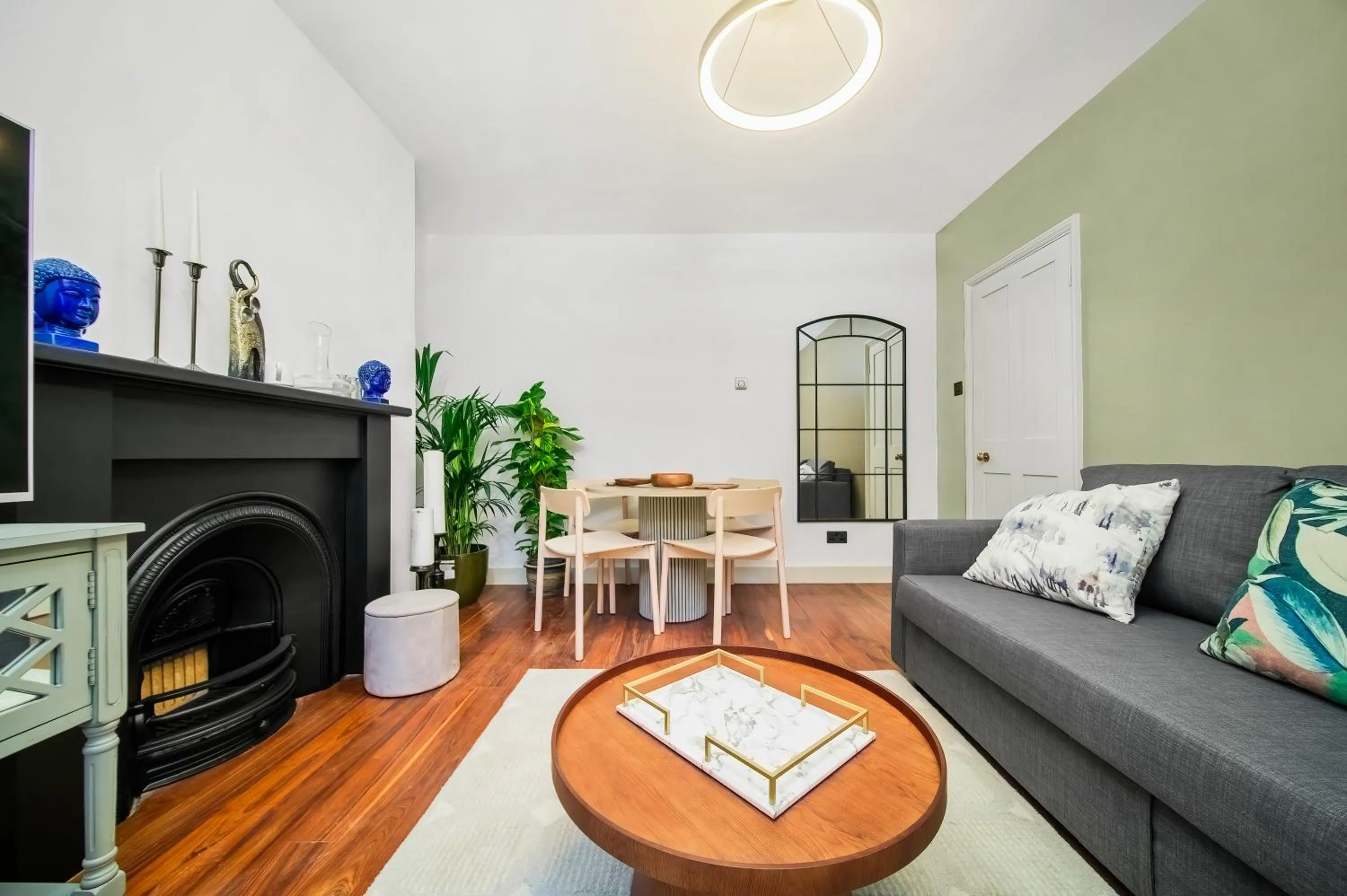 Marble Arch Stylish Abode