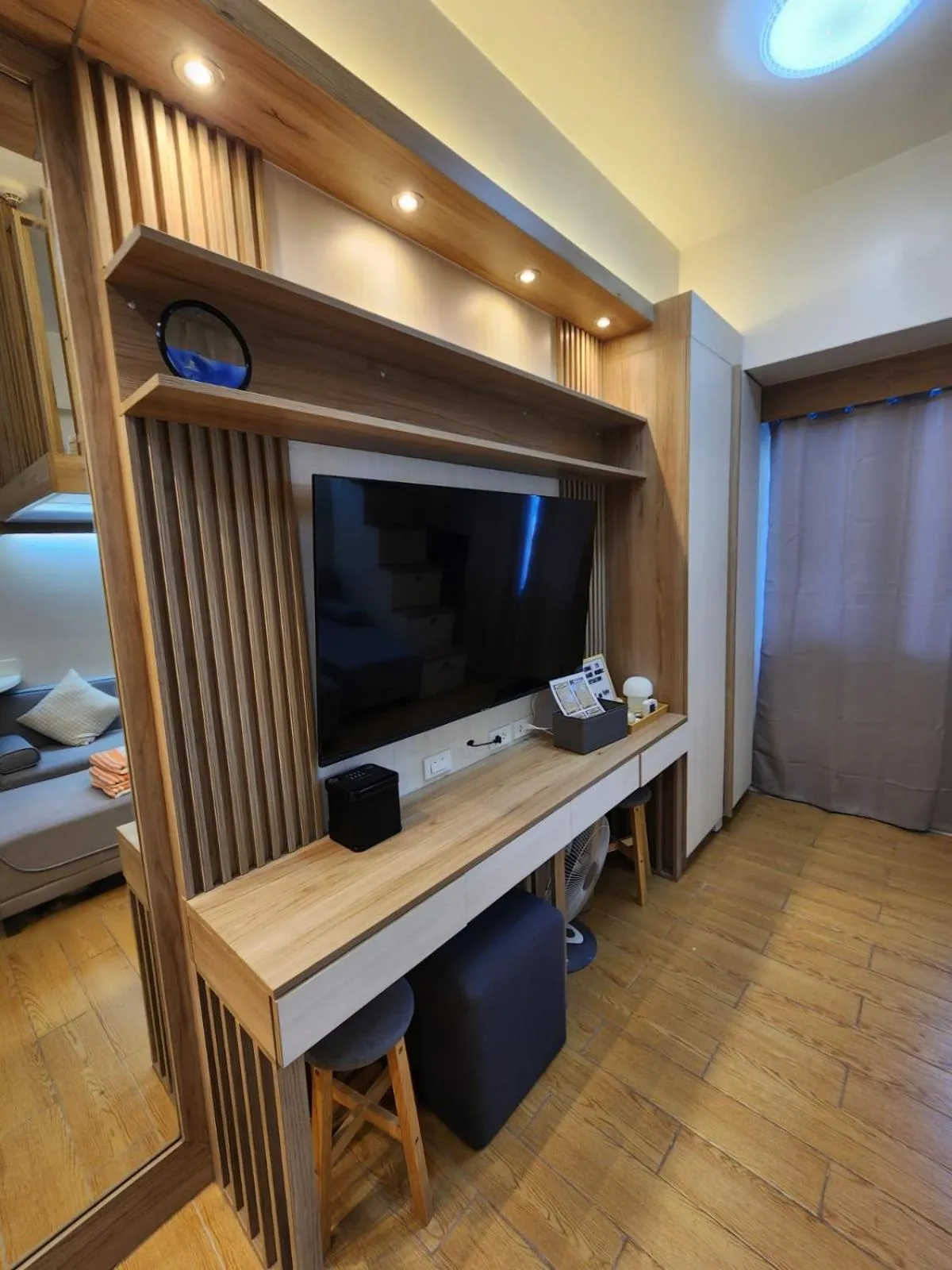 Nordic Rsquare Manila - with Pool Access