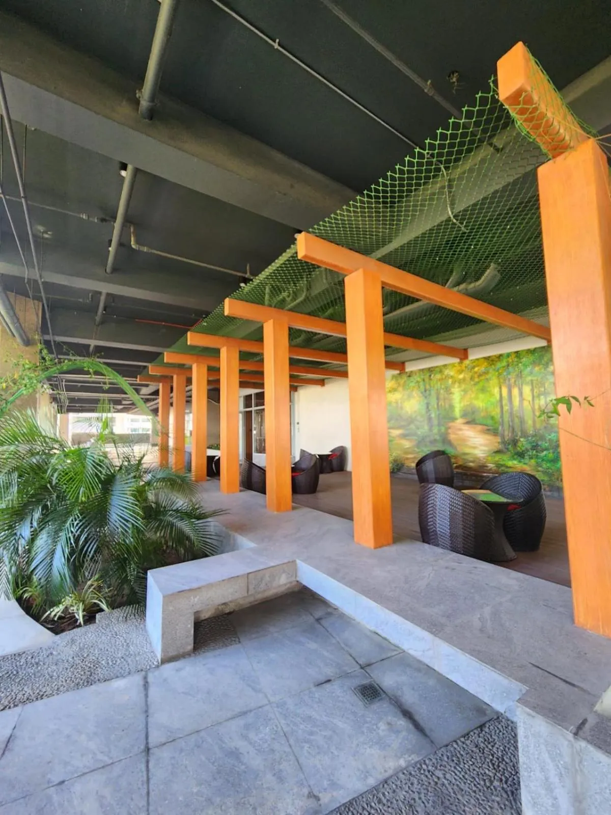 Nordic Rsquare Manila - with Pool Access