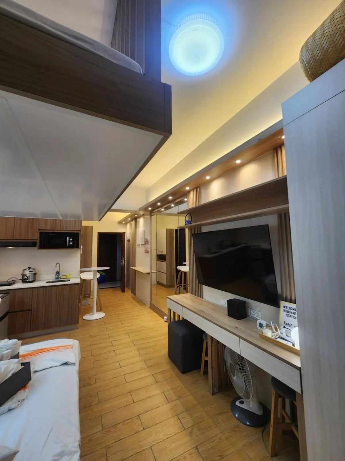 Nordic Rsquare Manila - with Pool Access