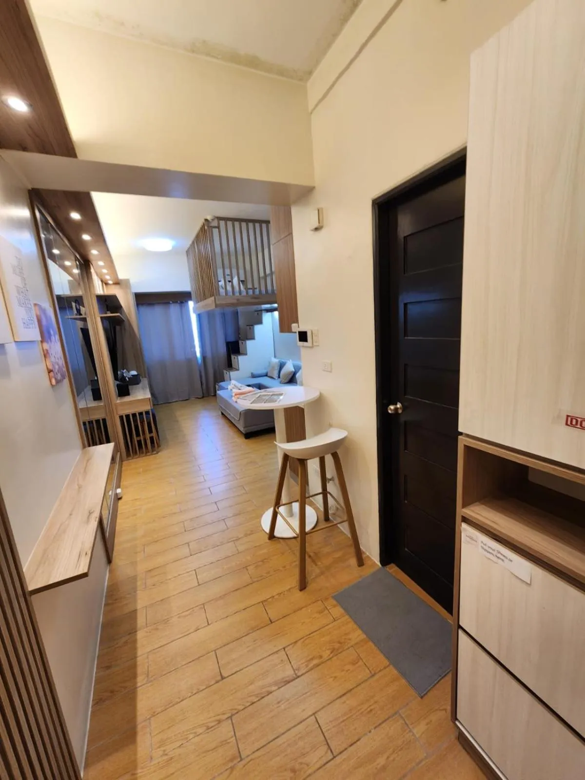 Nordic Rsquare Manila - with Pool Access