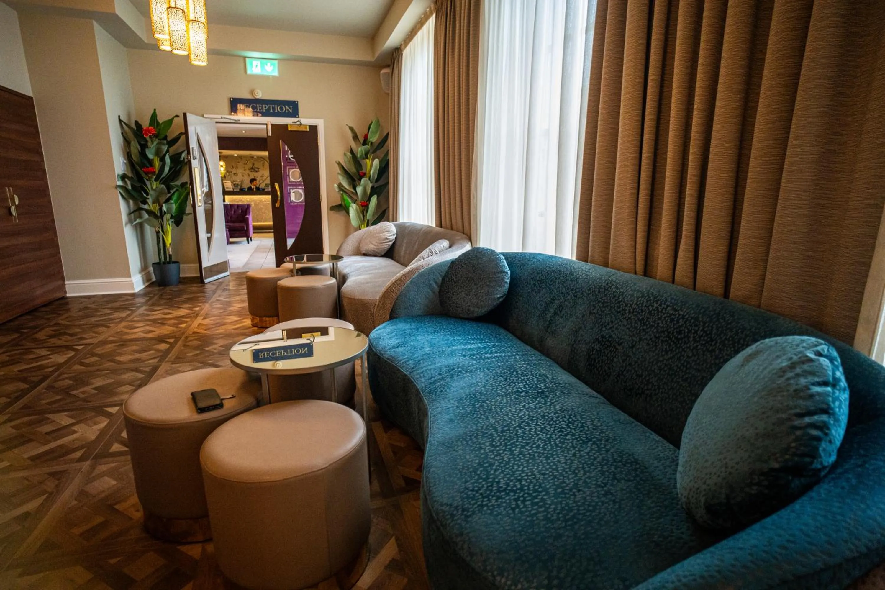 Seating area in Park Hall Hotel and Spa Wolverhampton