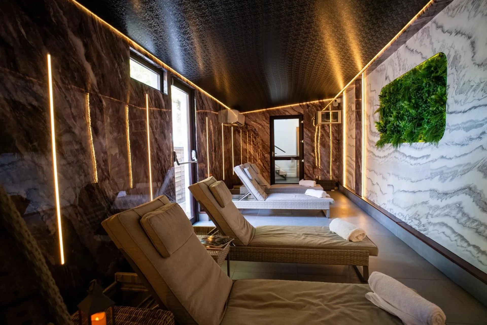 Spa and wellness centre/facilities, Bed in Park Hall Hotel and Spa Wolverhampton