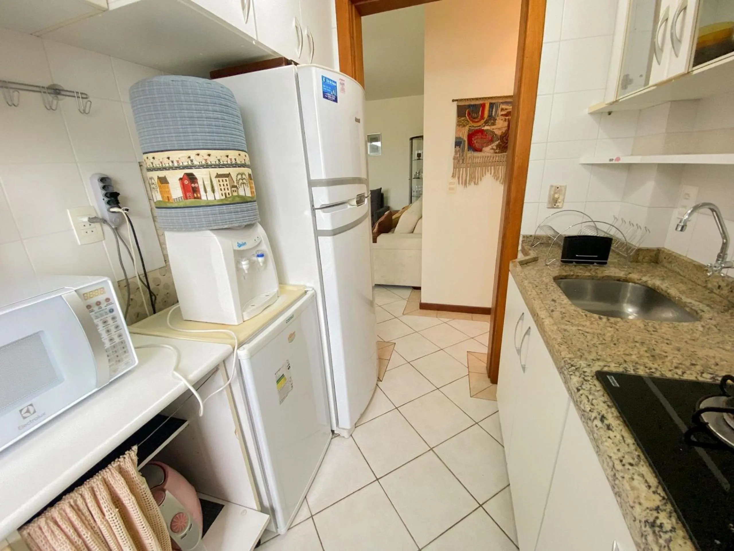 Custo Beneficio a 300m da Praia de Jurere