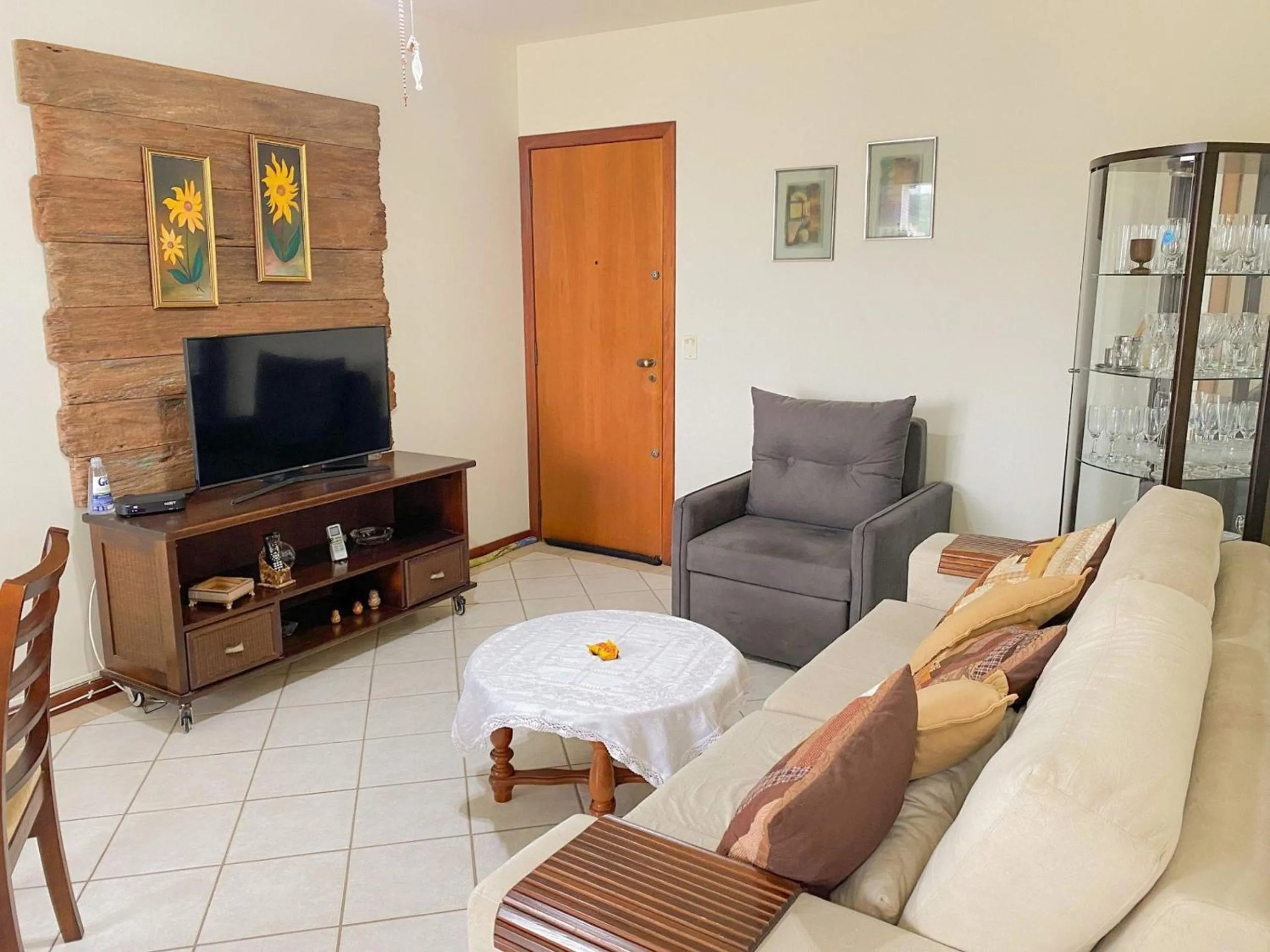 Custo Beneficio a 300m da Praia de Jurere