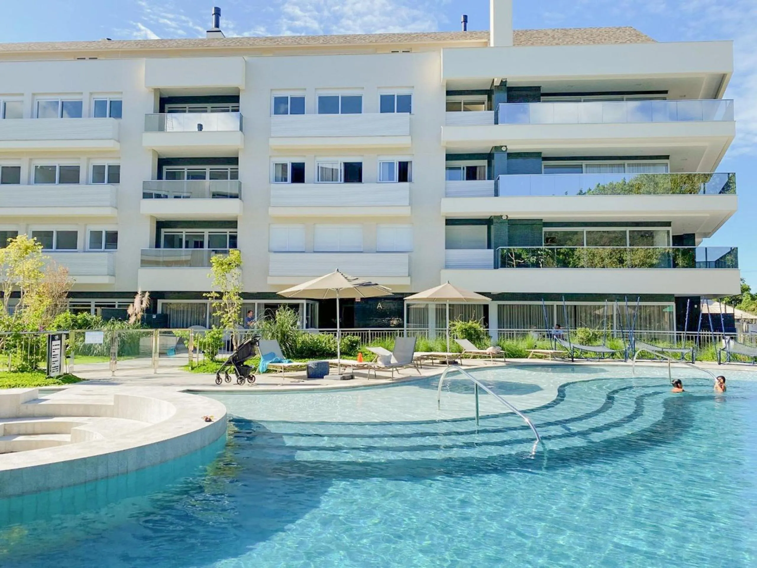 Novíssimo Jurere Com Linda Área de Lazer