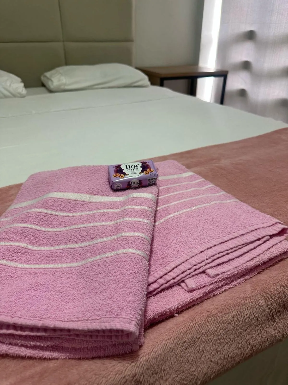 Temporada - Kit Studio Ipê Rosa- 121 - Sudoeste- Melhor Custo Benefício - Até 4 pessoas