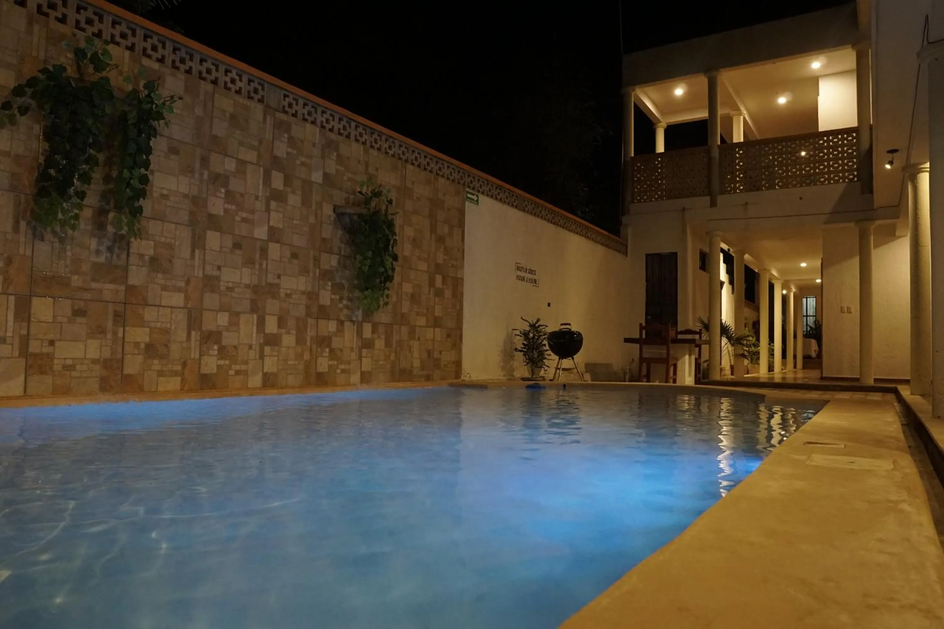 Pool view in Hotel del Parque