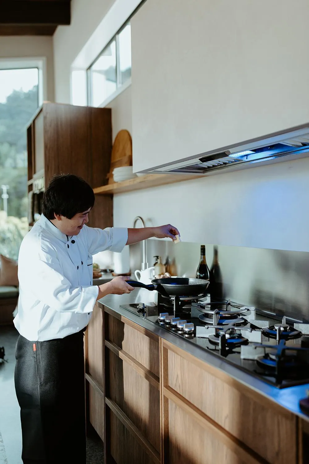 Kitchen or kitchenette in Te Whaanga Retreat & Spa