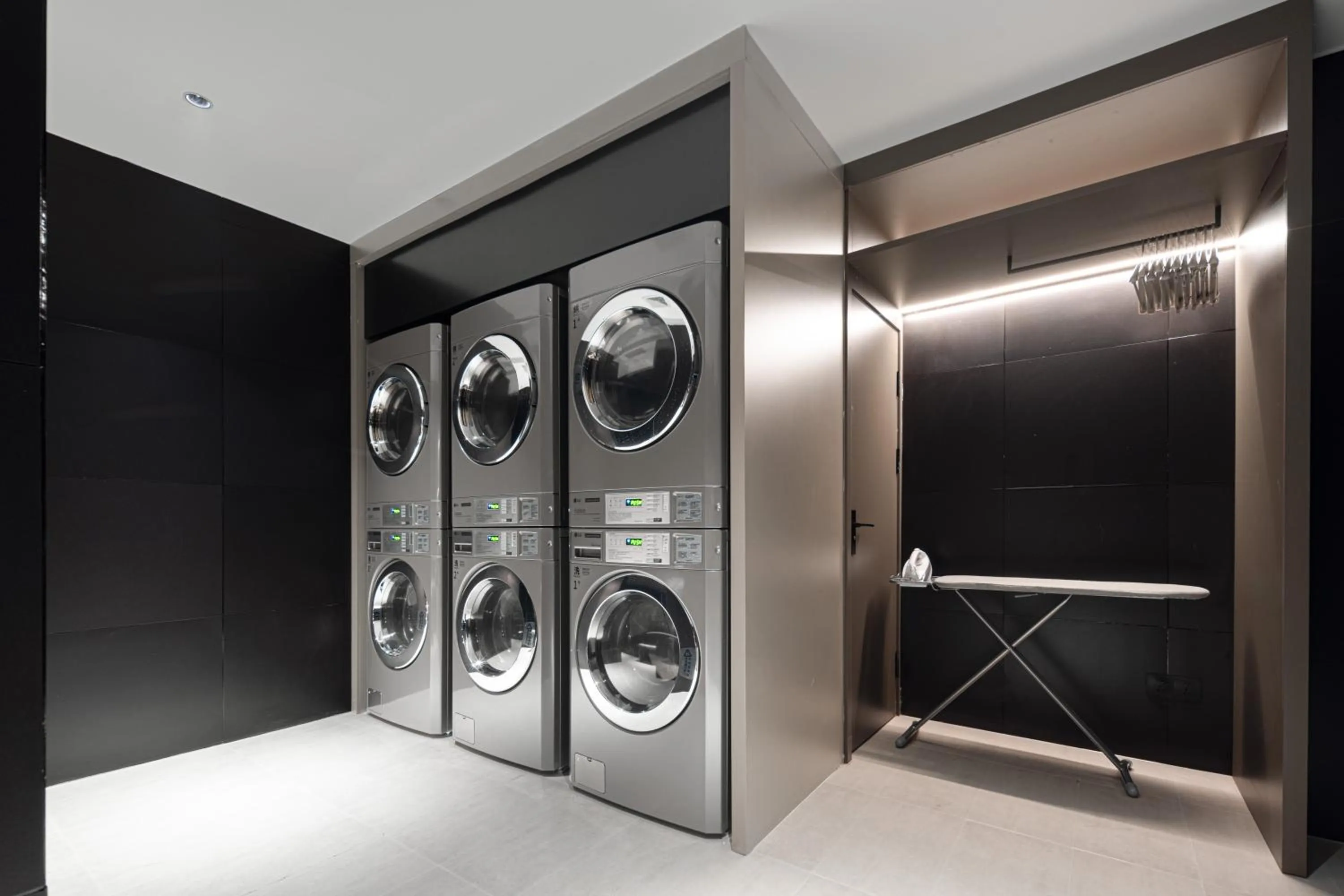 Atour Light Hotel Dongguan Songshan Lake University Town