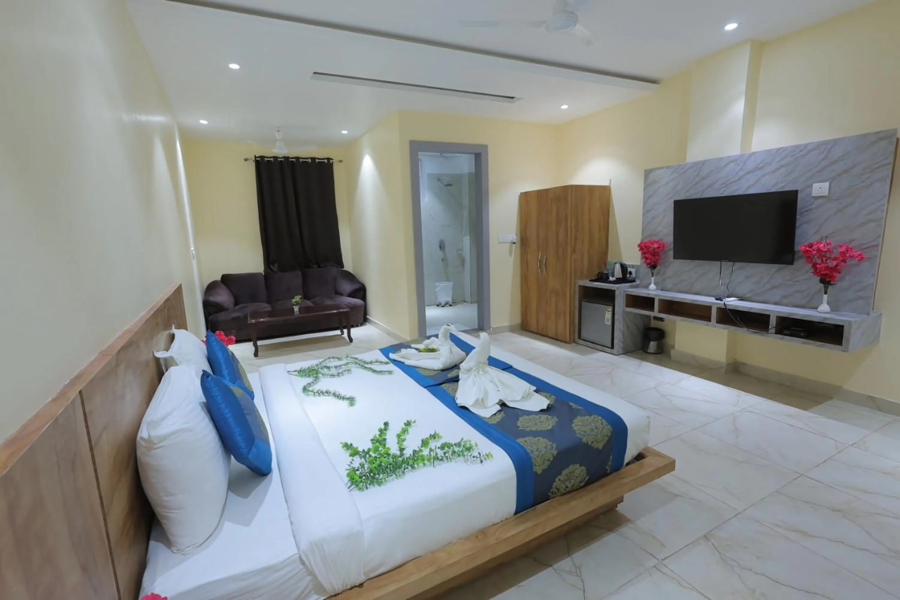 Bed in Rubystone Shiv Vilas Palace