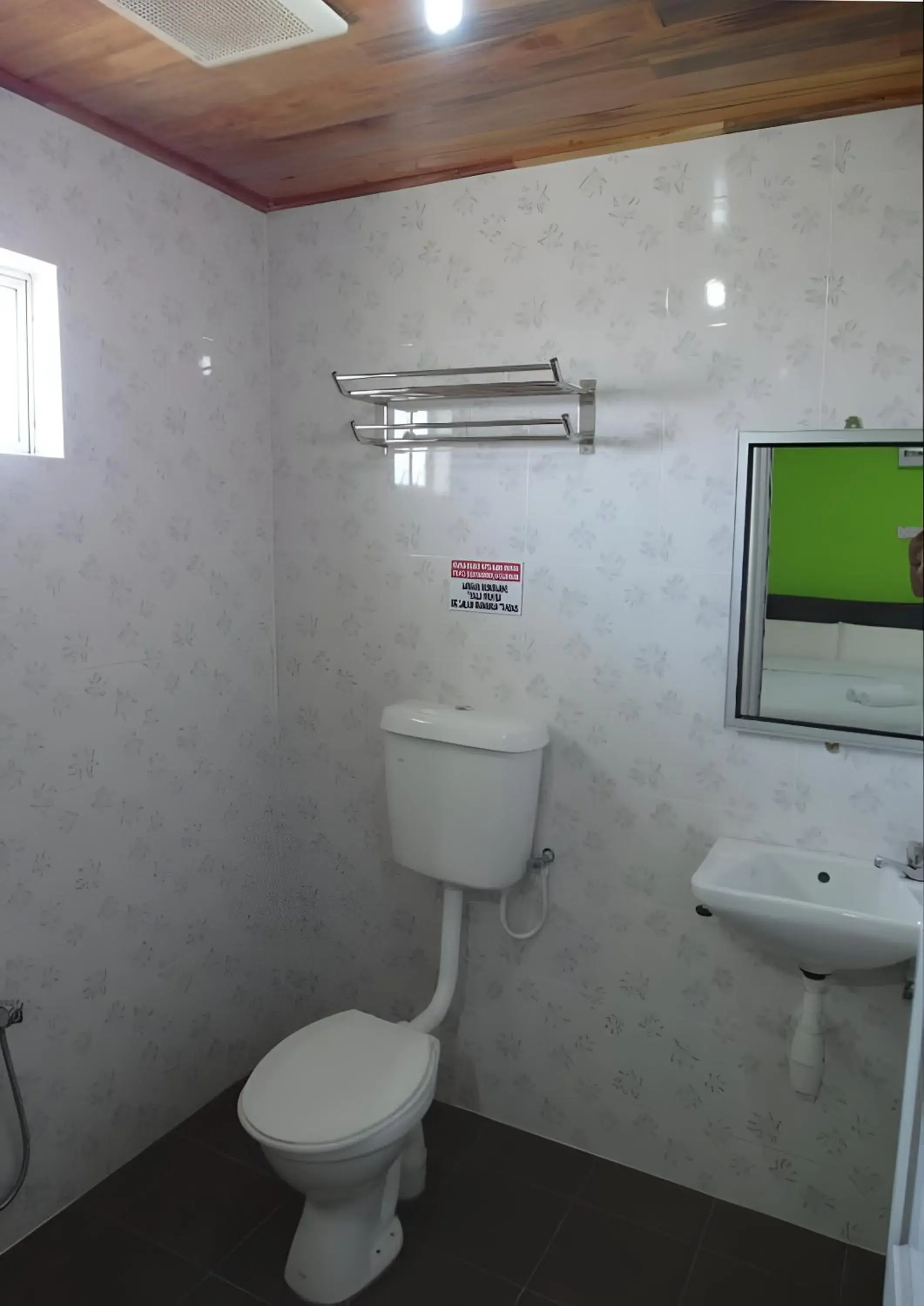 Toilet in 69 Hotel Toilet in 69 Hotel