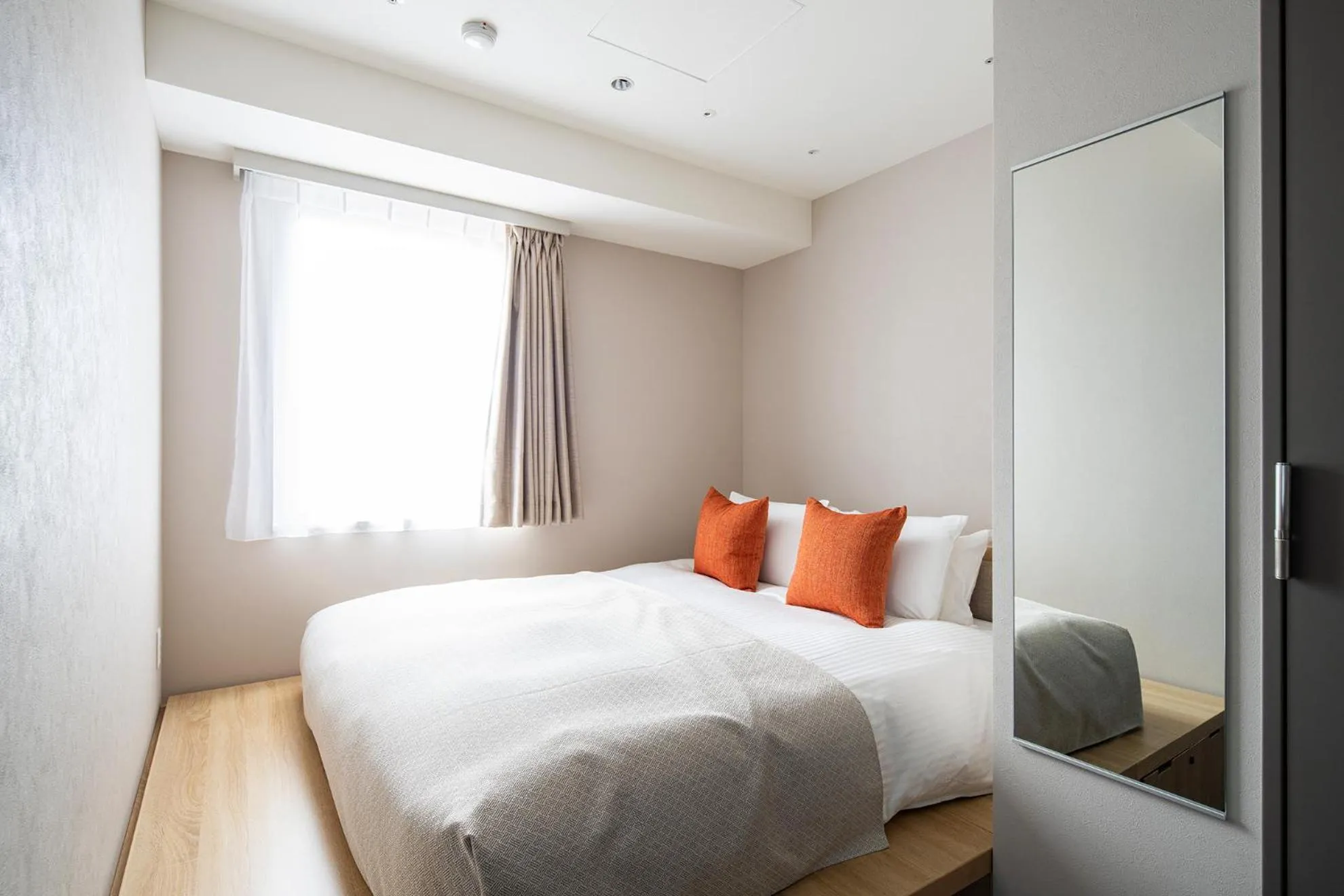 Bedroom, Bed in Section L Shimbashi West