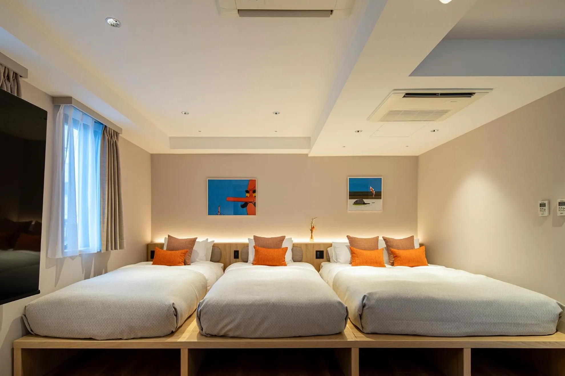 Bedroom, Bed in Section L Shimbashi West