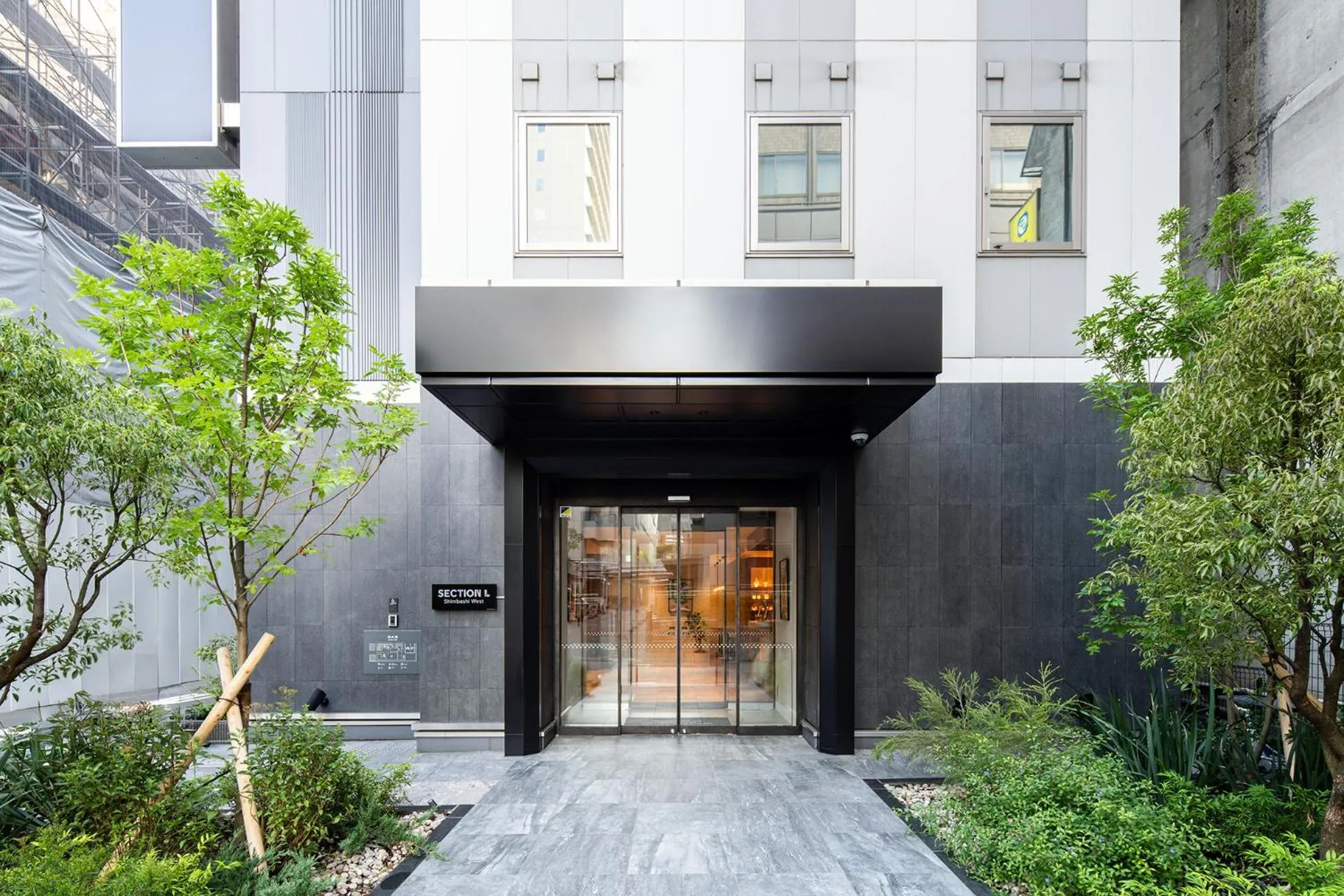 Facade/entrance in Section L Shimbashi West