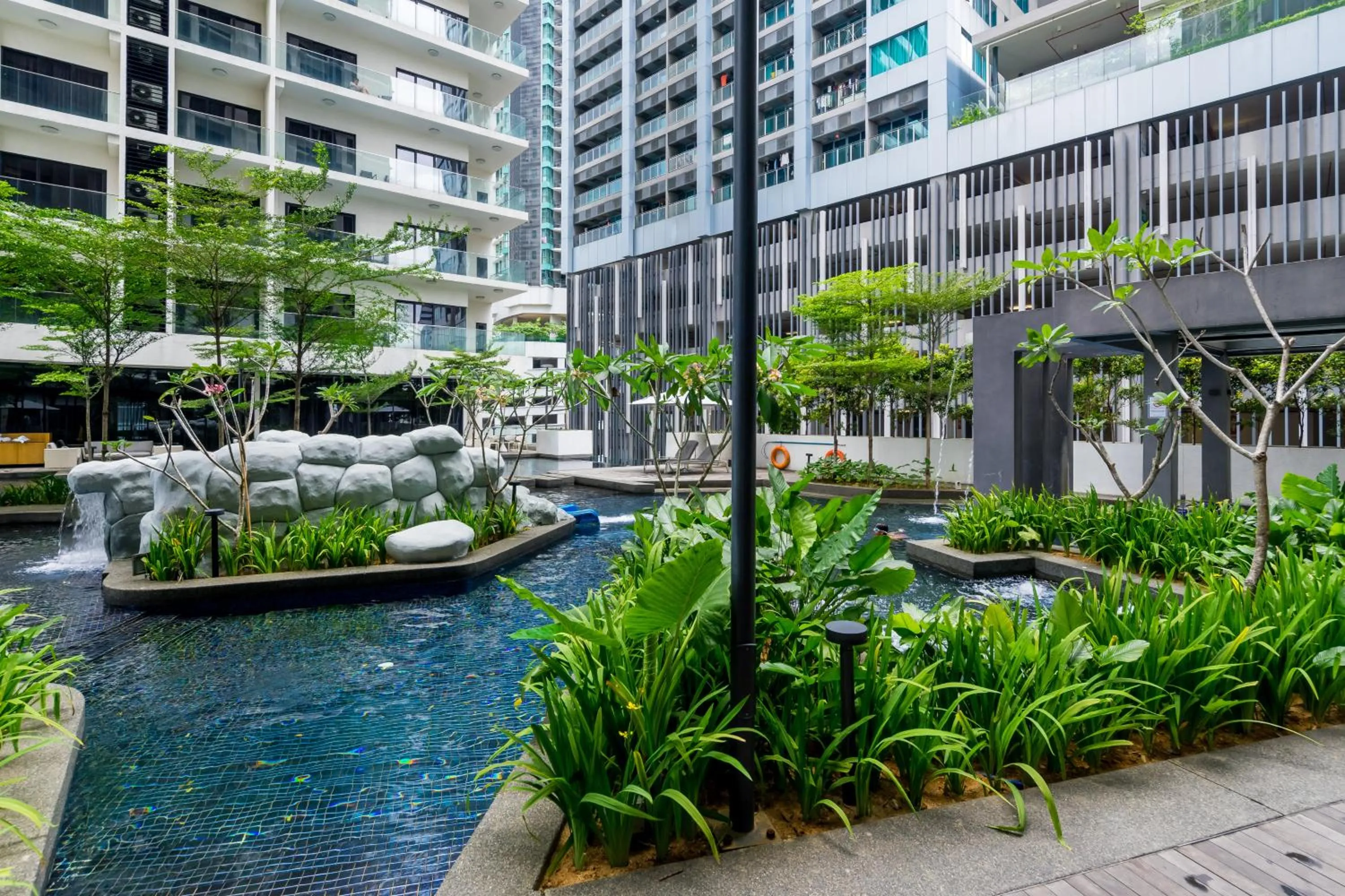 Swimming pool in 188 Premium Suites by Plush