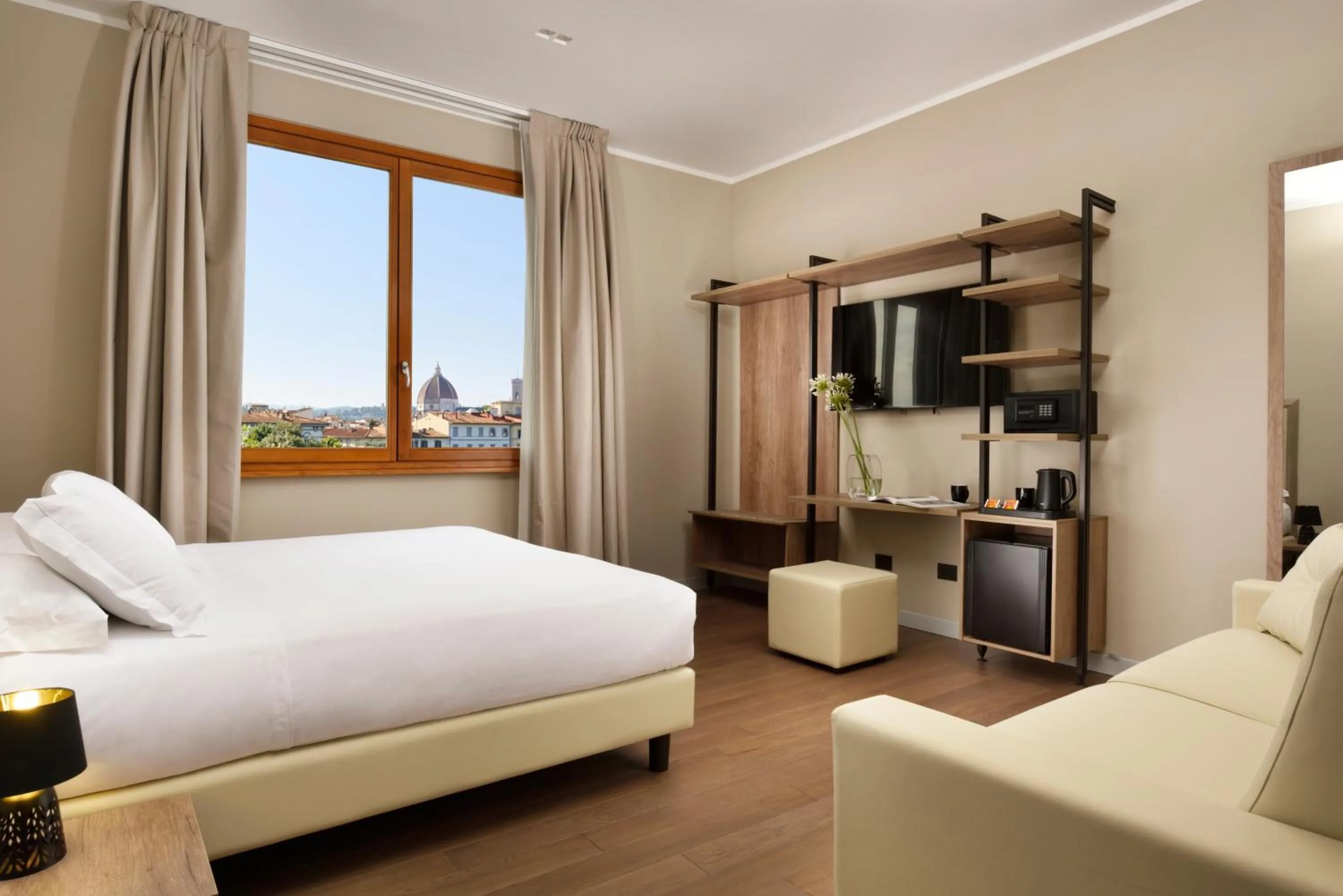 TV and multimedia, Bed in Essence Hotel