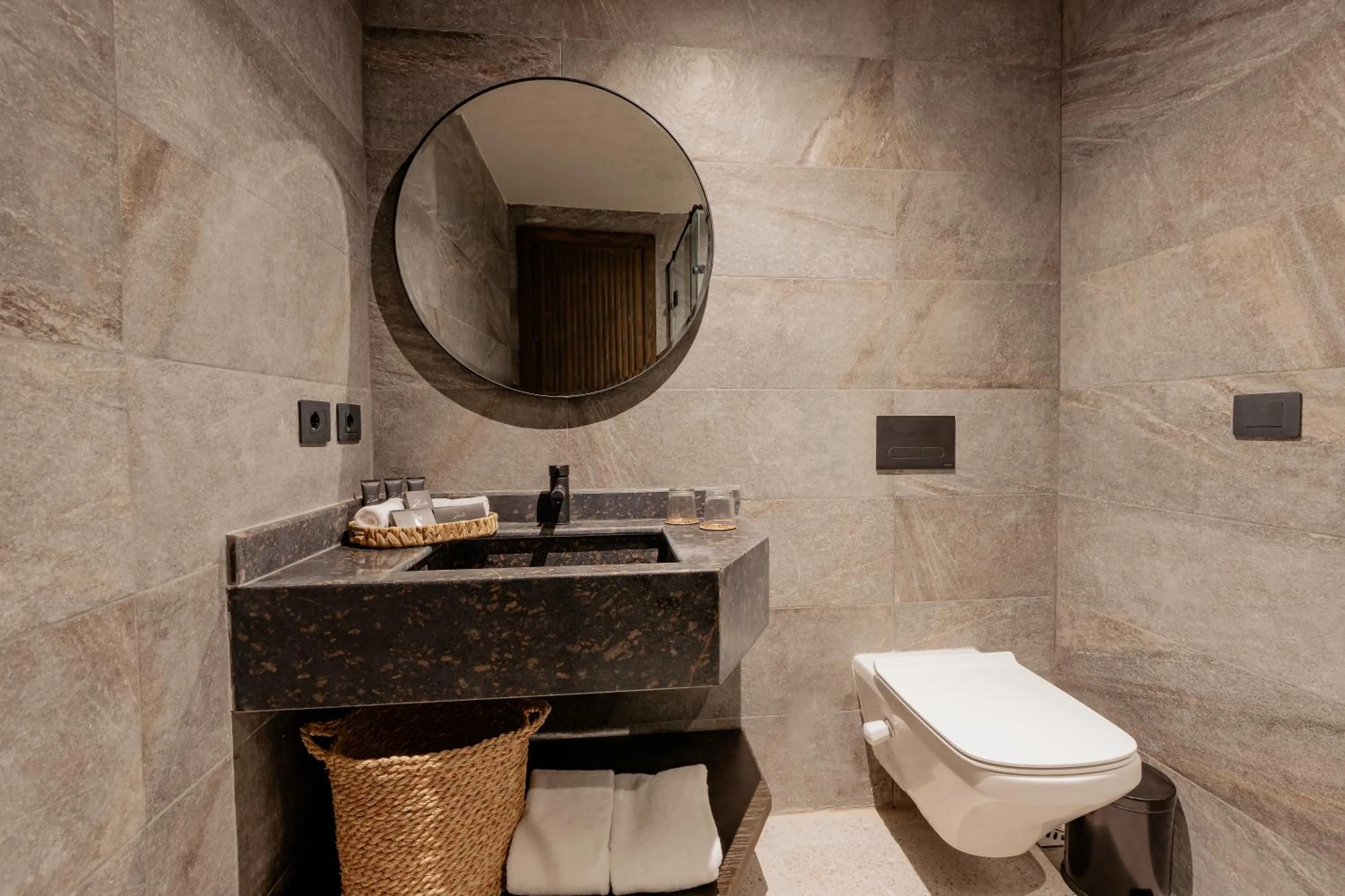 Toilet in Sentido Naga Bay - Adults friendly