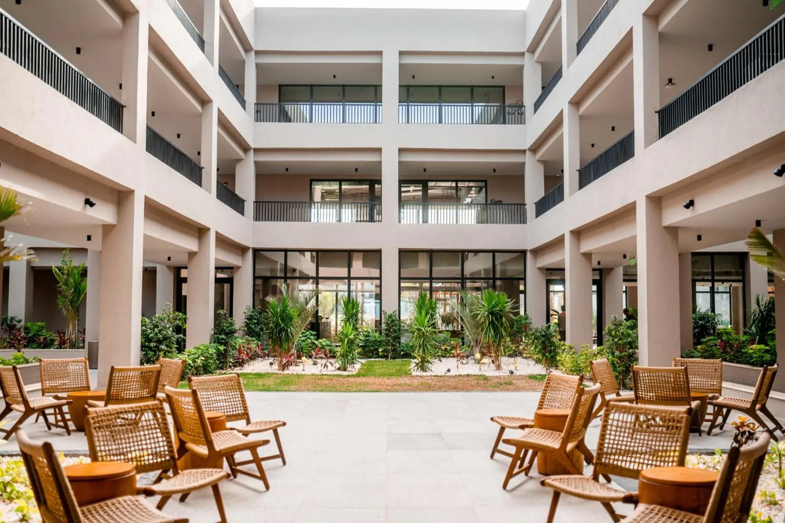 Property building in Sentido Naga Bay - Adults friendly Property building in Sentido Naga Bay - Adults friendly